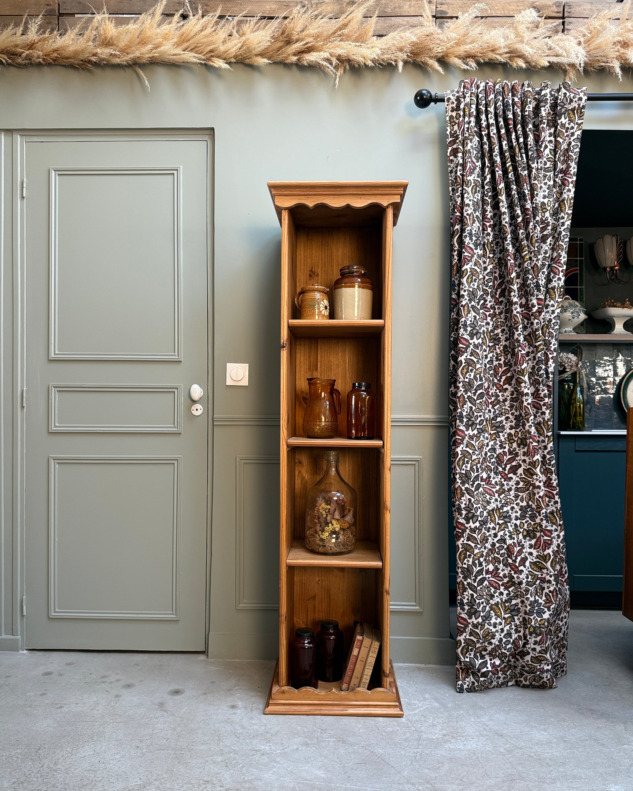 Petite bibliothèque vintage en pin