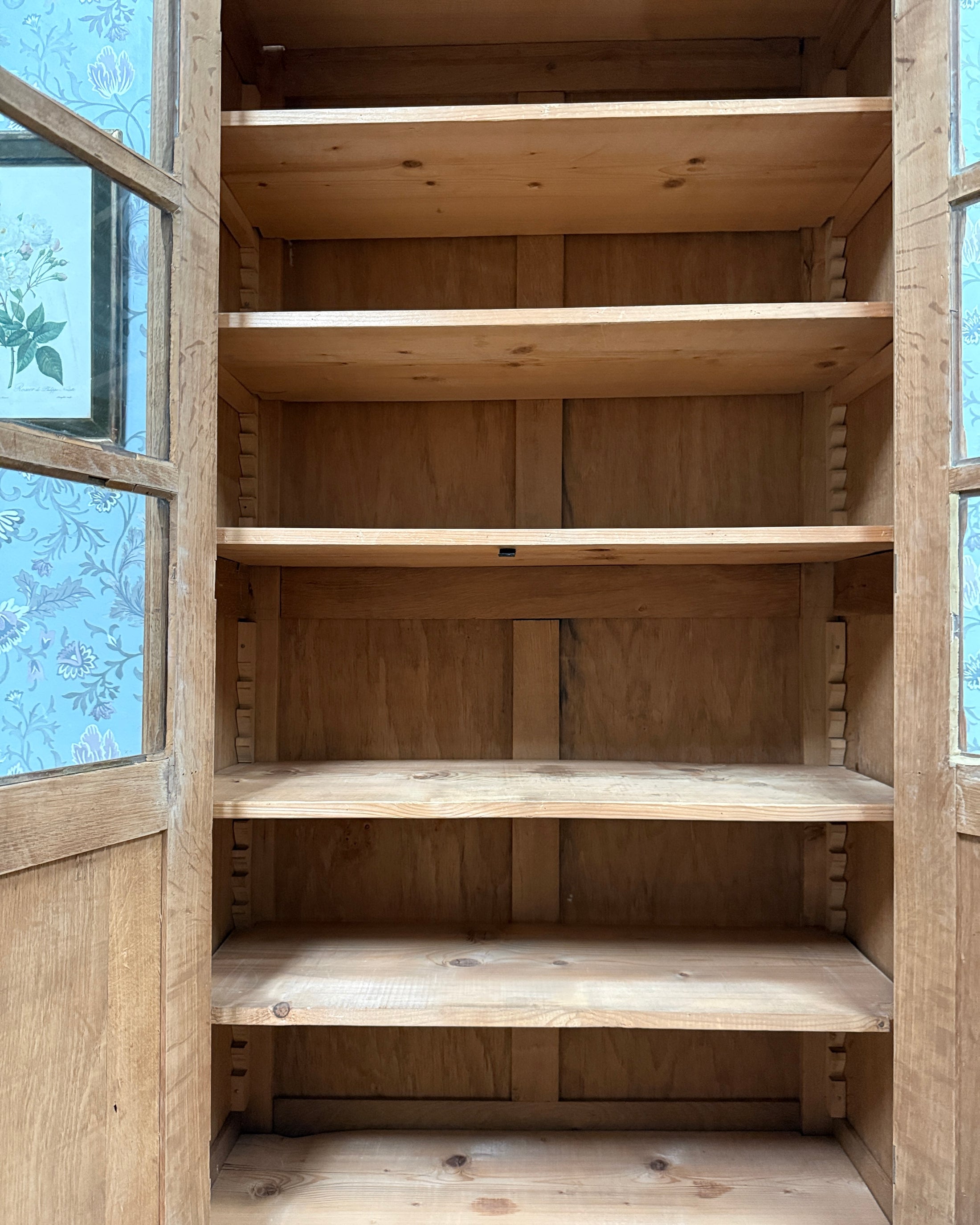 Bibliothèque vitrée en chêne