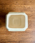 Charger l'image dans la visionneuse de la galerie, Boîte en porcelaine Ironstone Mason’s
