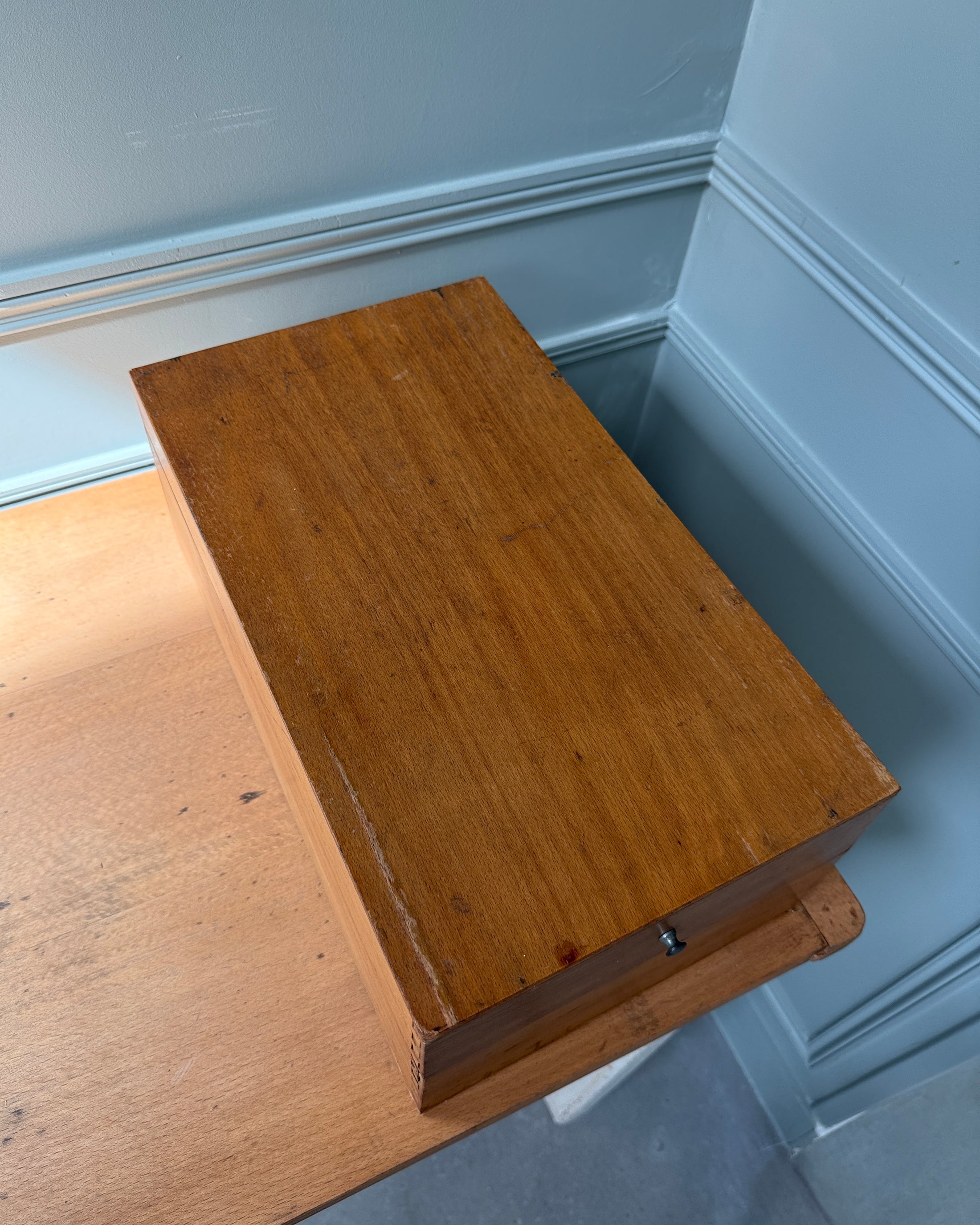 Boîte à fiches vintage en bois