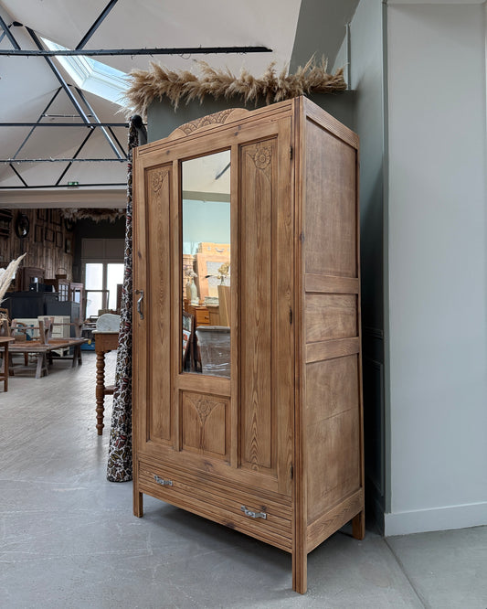 Bonnetière Art Déco en pin
