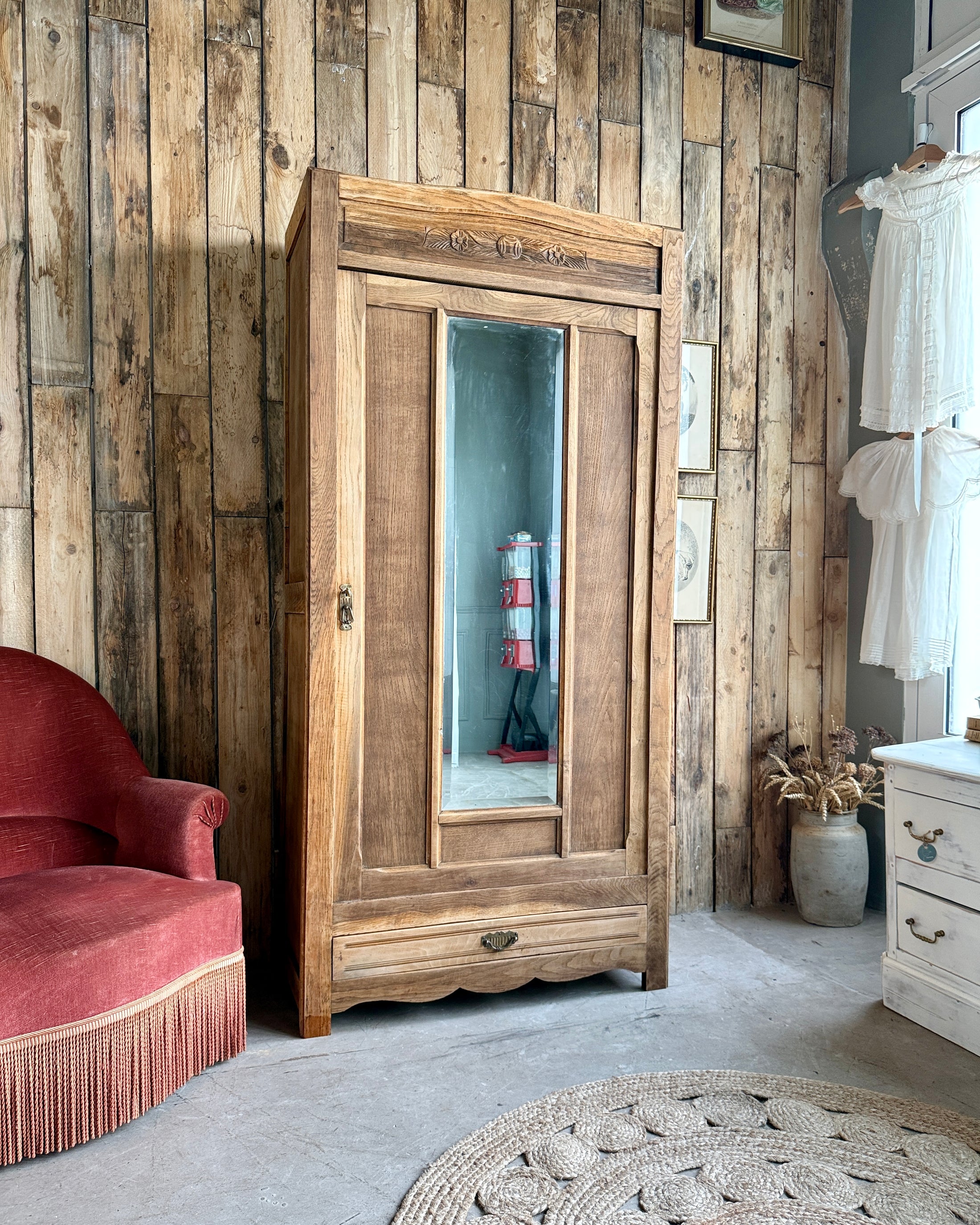 Bonnetière Art Déco en chêne