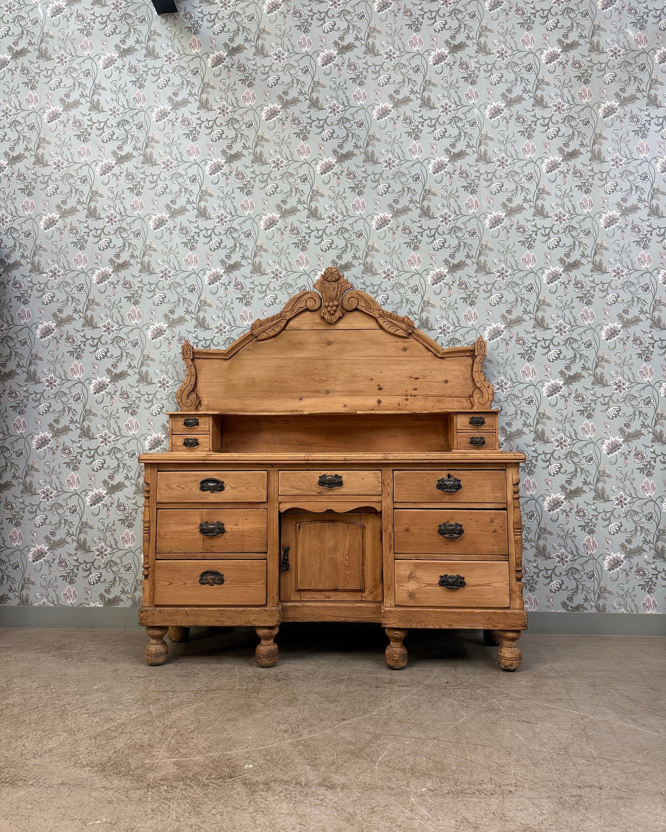 Buffet anglais victorien deux corps