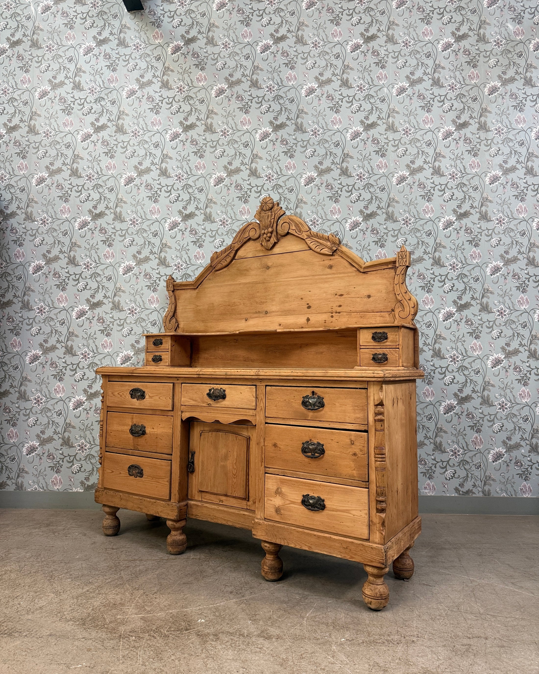 Buffet anglais victorien deux corps