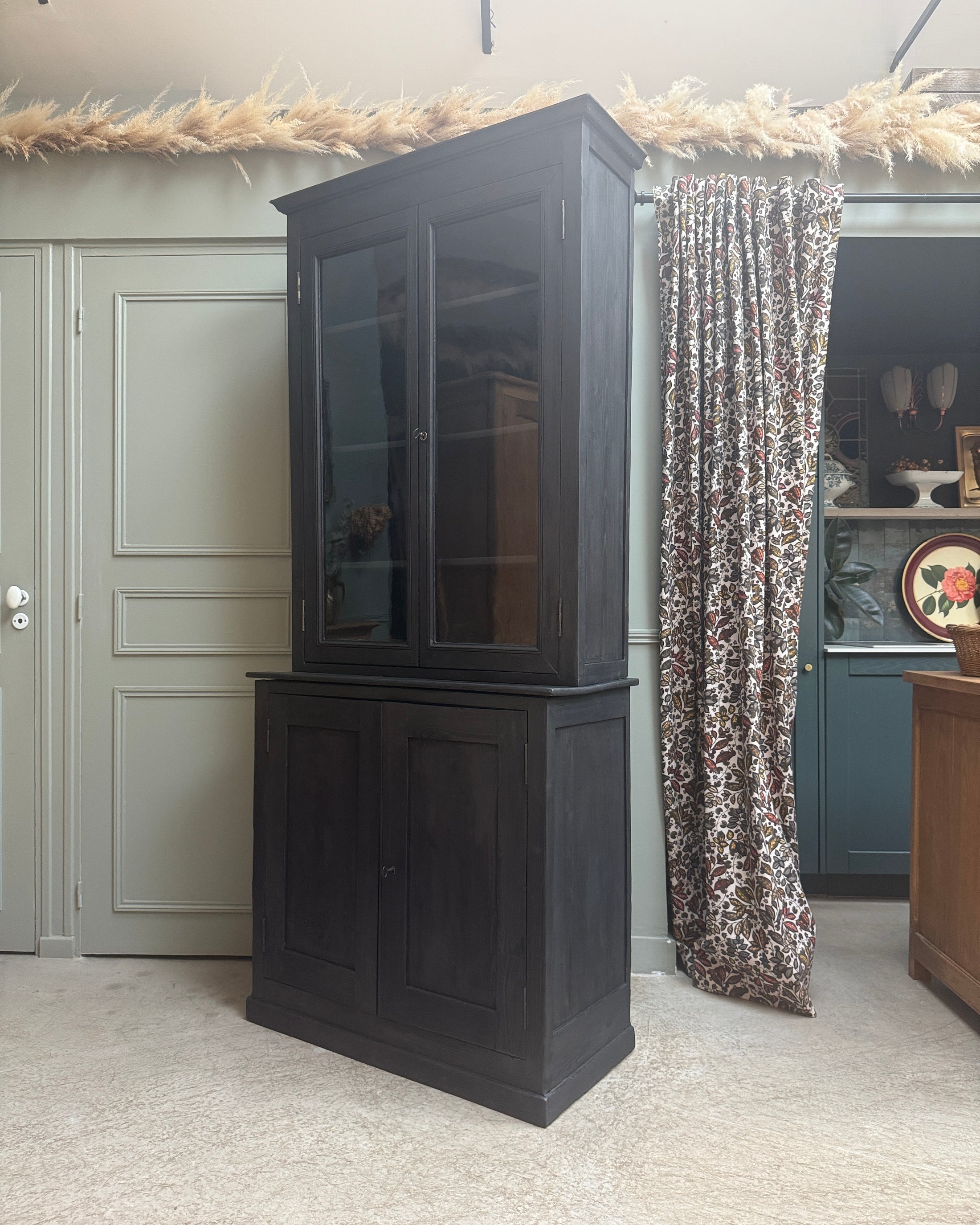 Buffet deux corps ancien noir