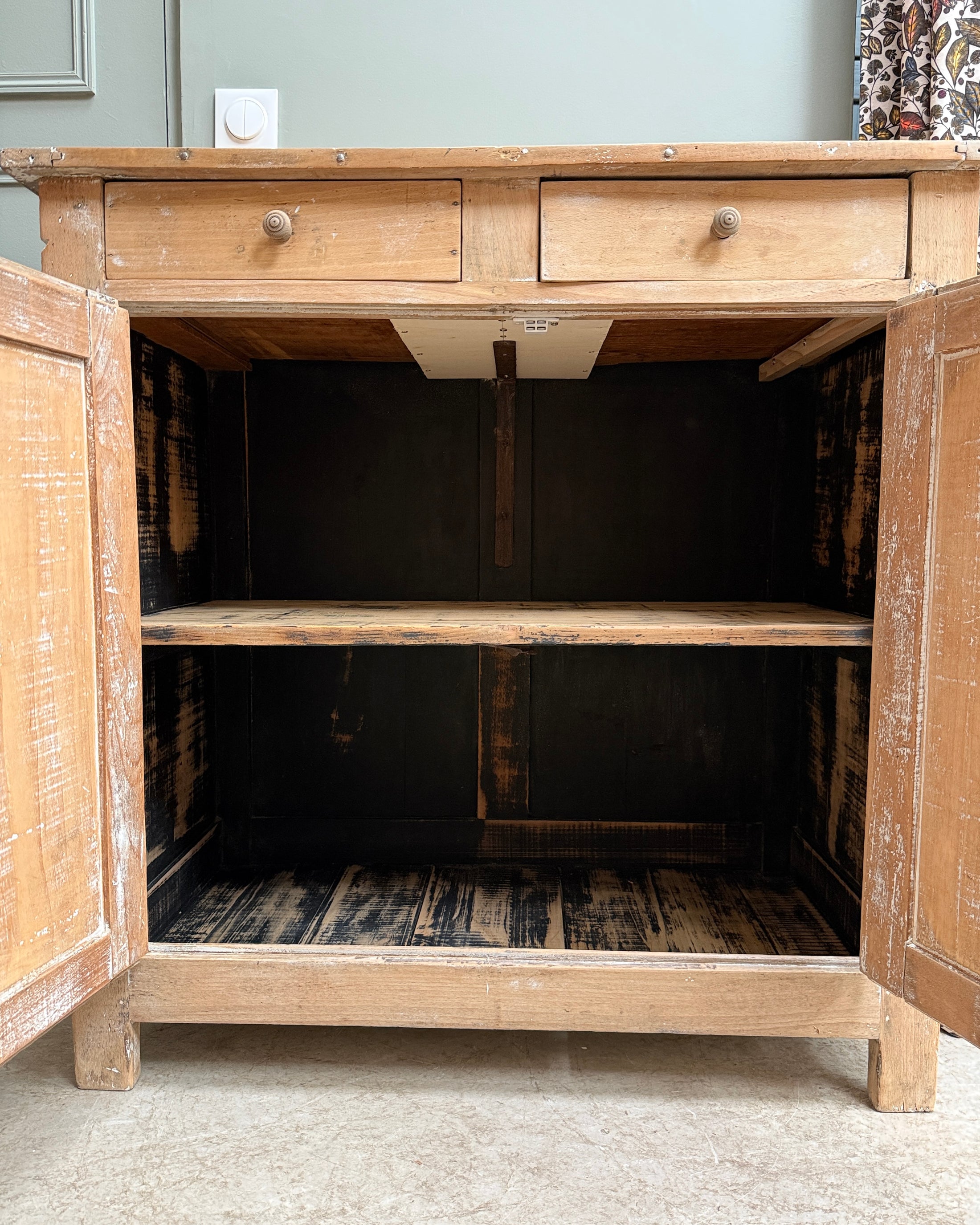 Buffet parisien rénové