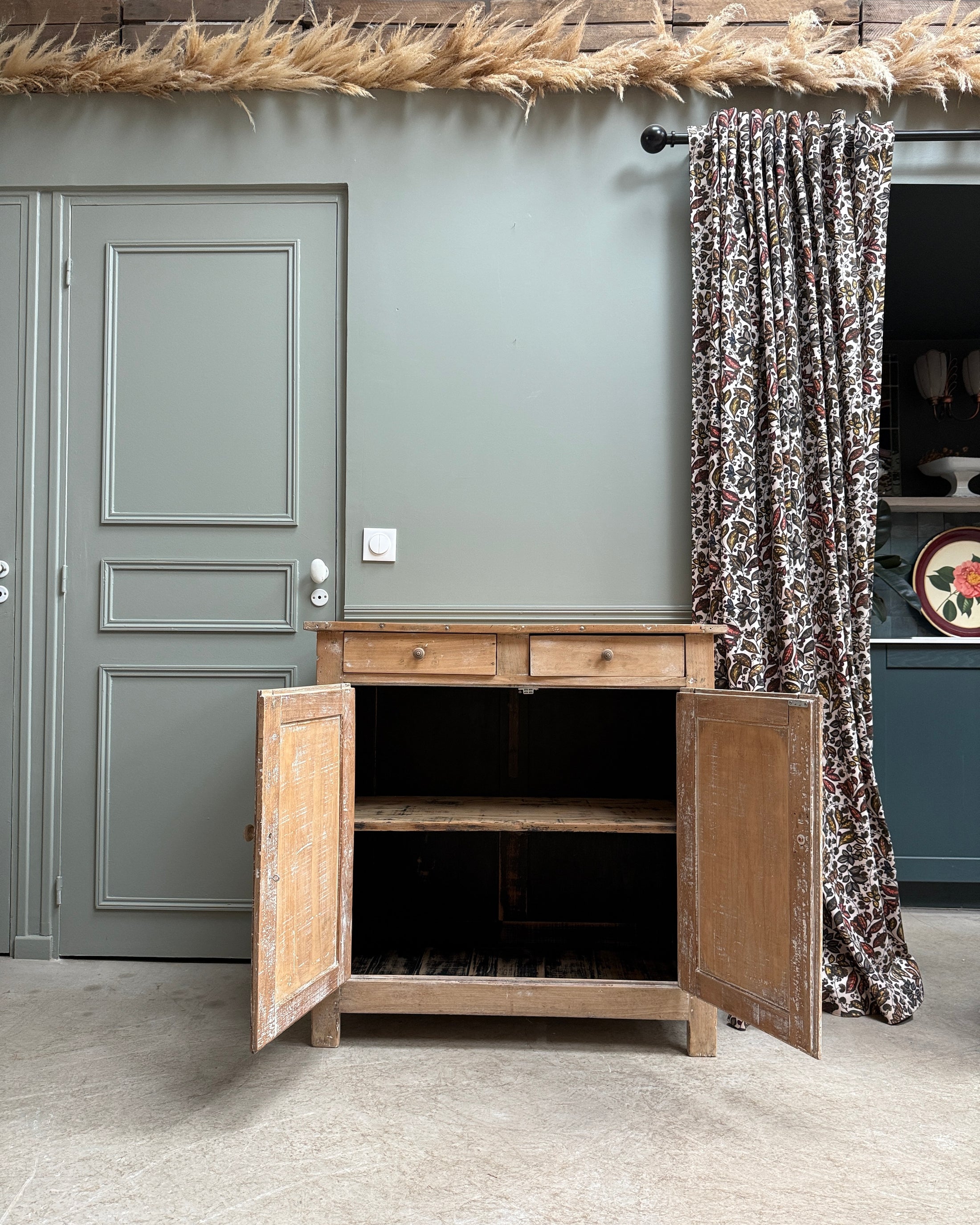 Buffet parisien rénové