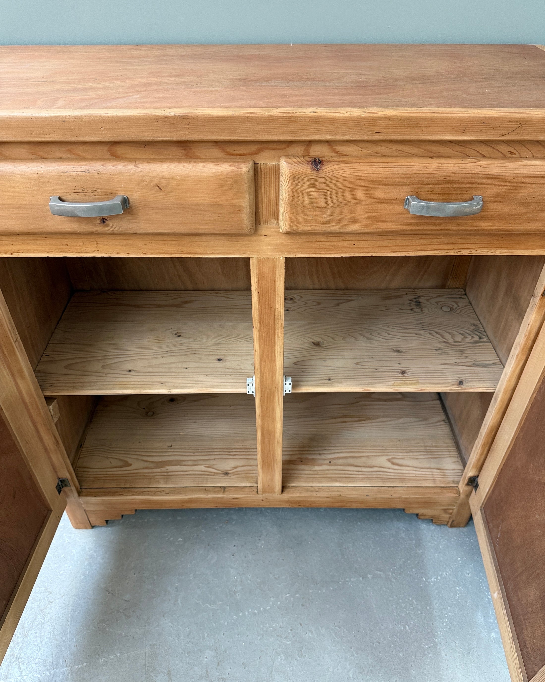 Buffet parisien style Art Déco