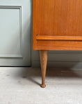 Charger l'image dans la visionneuse de la galerie, Buffet scandinave en teck
