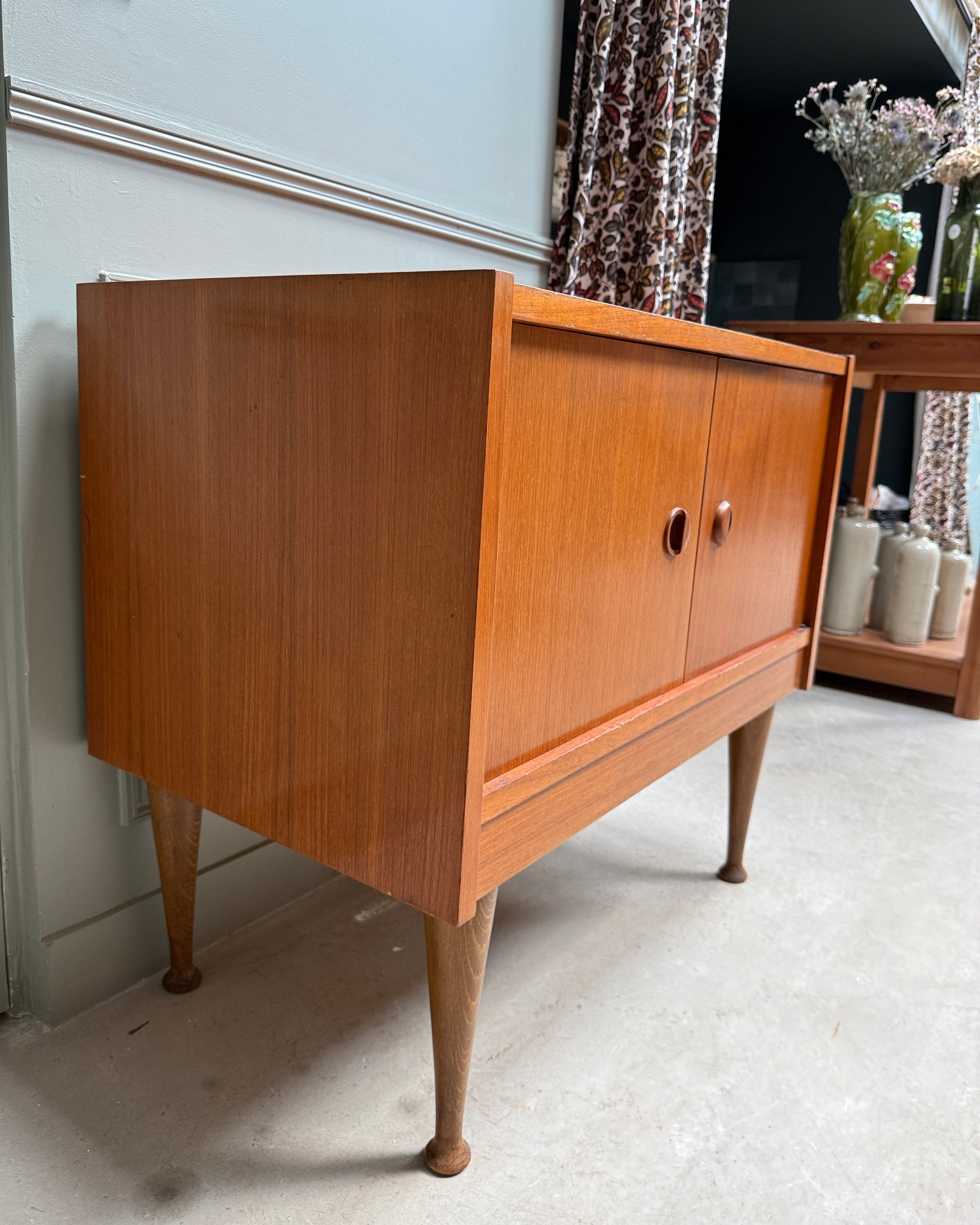 Buffet scandinave en teck