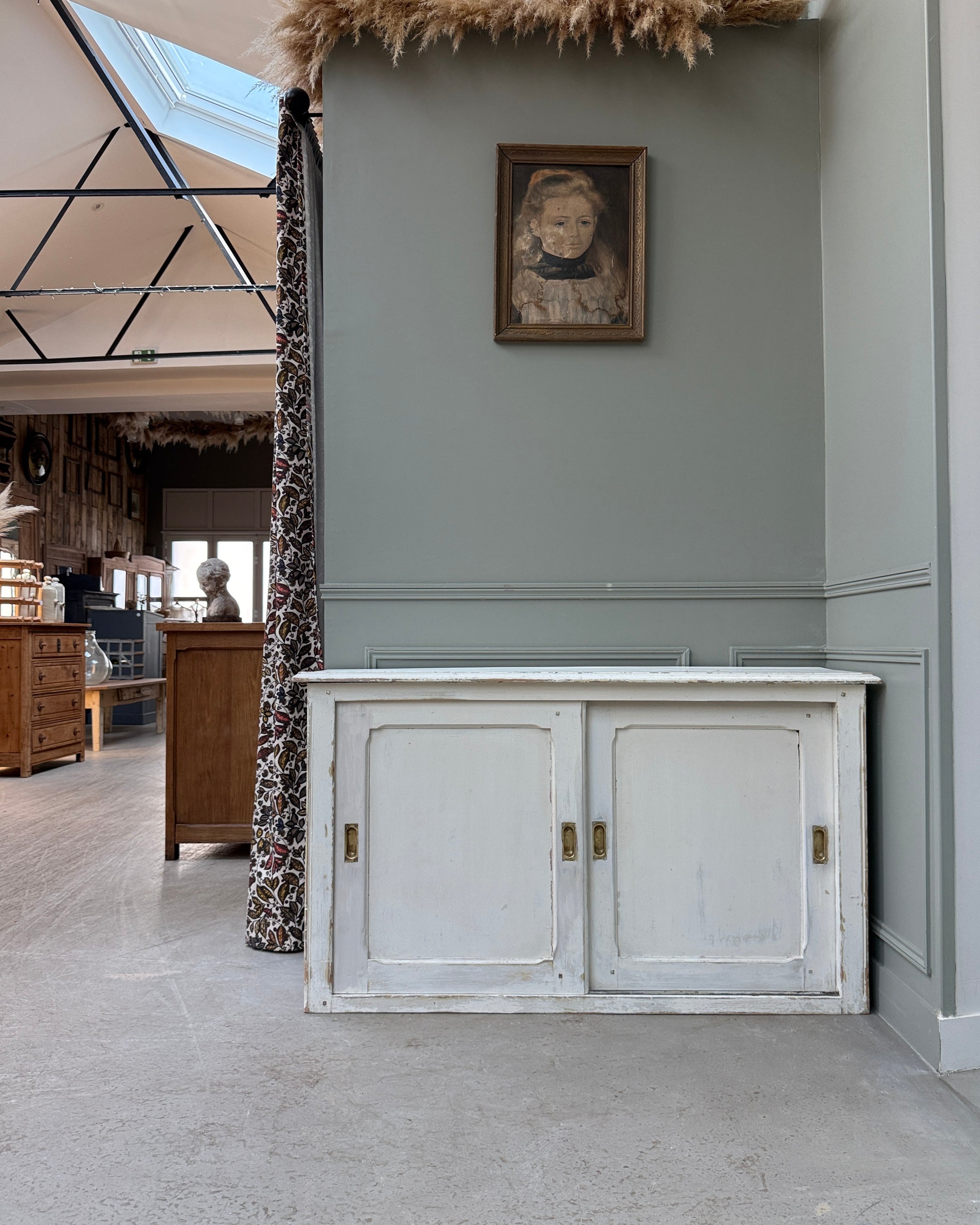 Buffet vintage à portes coulissantes