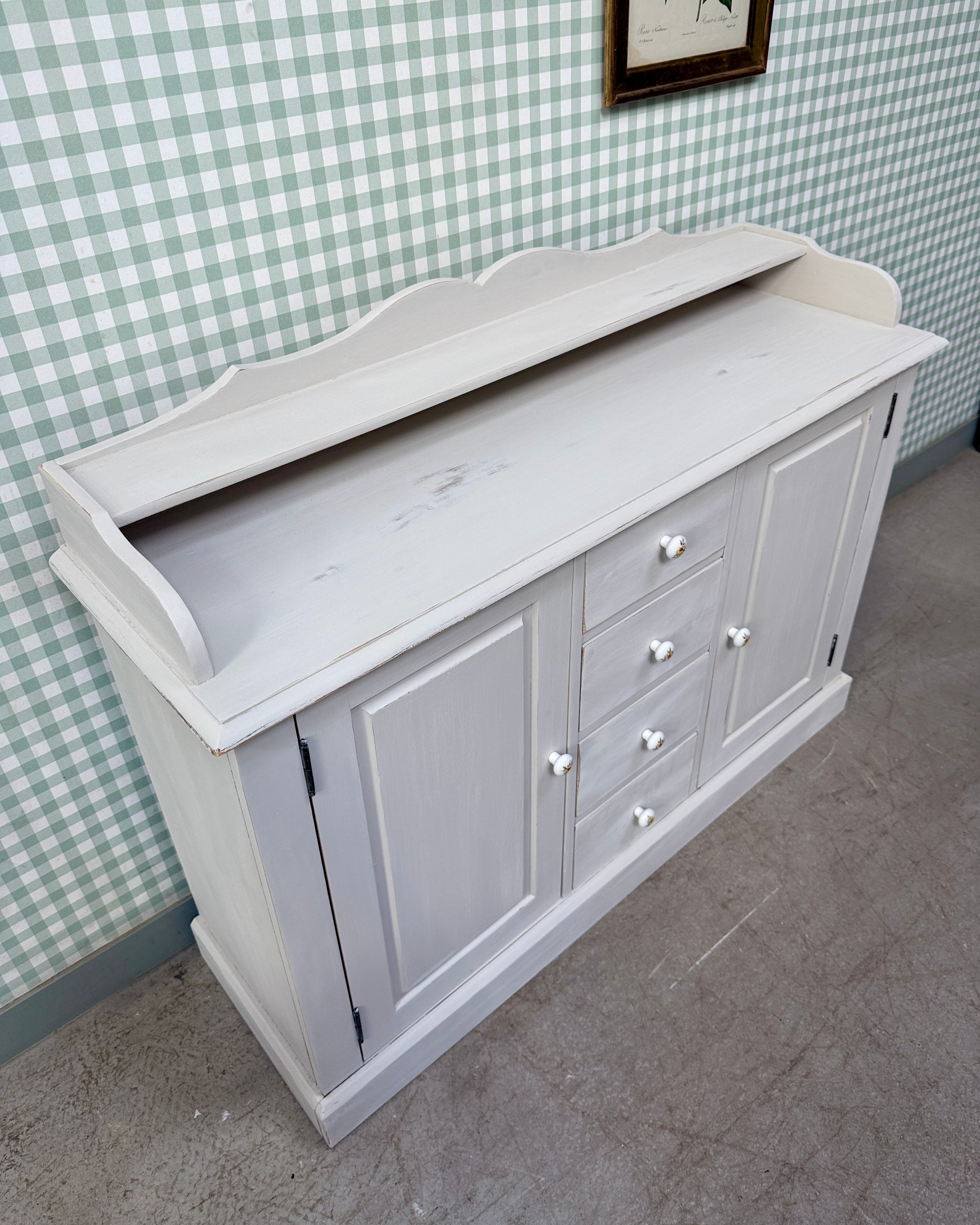 Enfilade vintage patinée