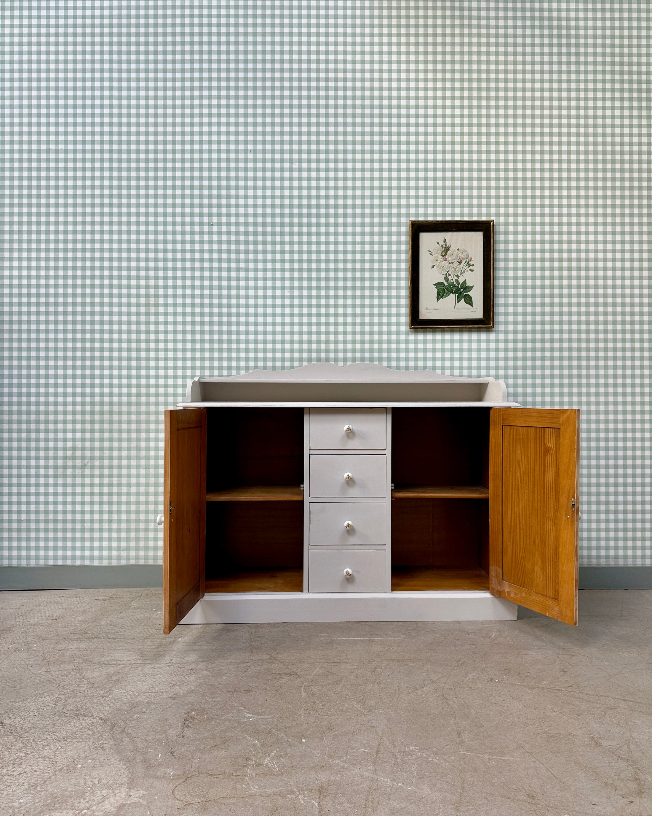 Enfilade vintage patinée