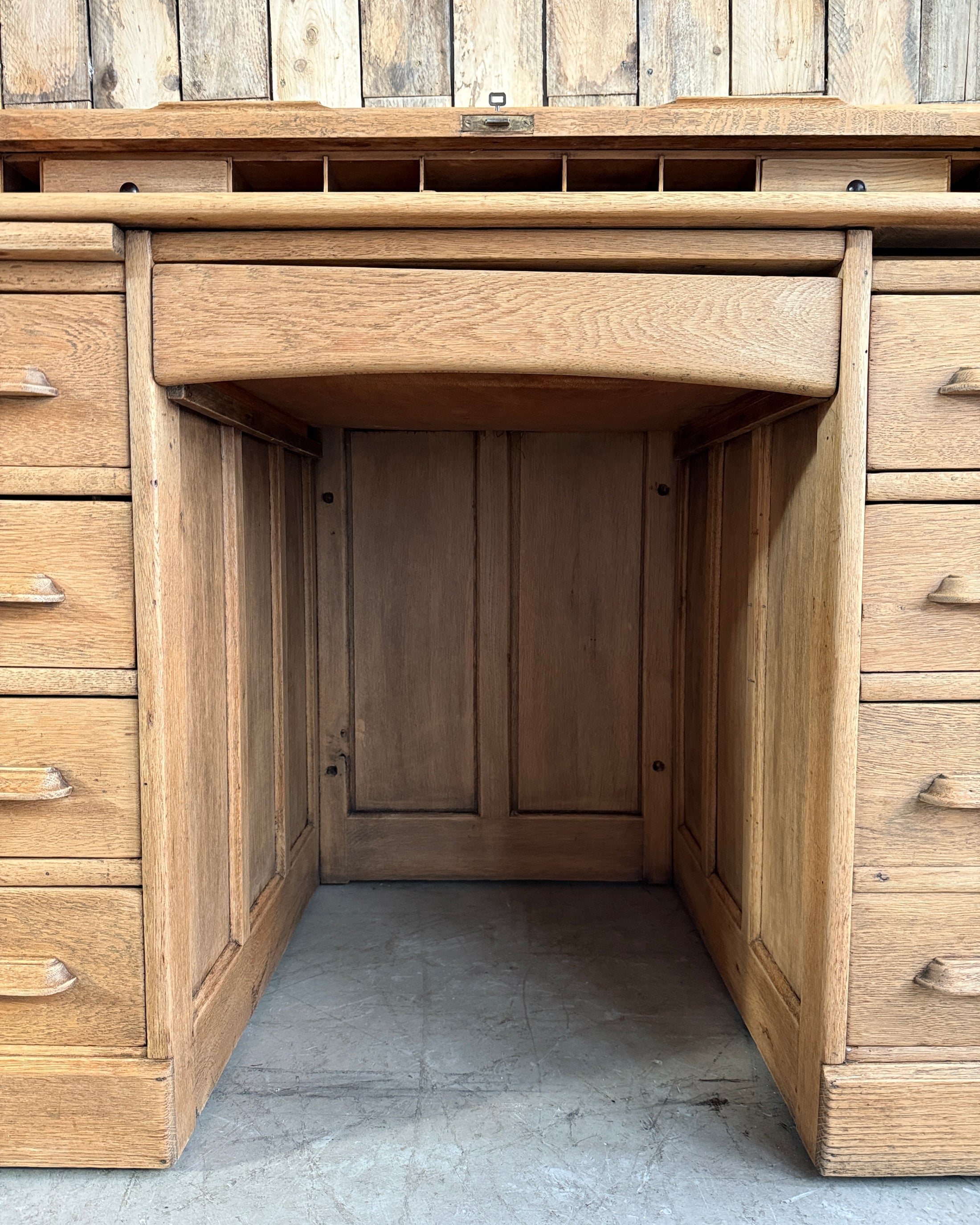 Bureau américain à cylindre