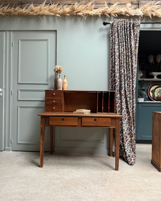 Bureau ancien à gradin