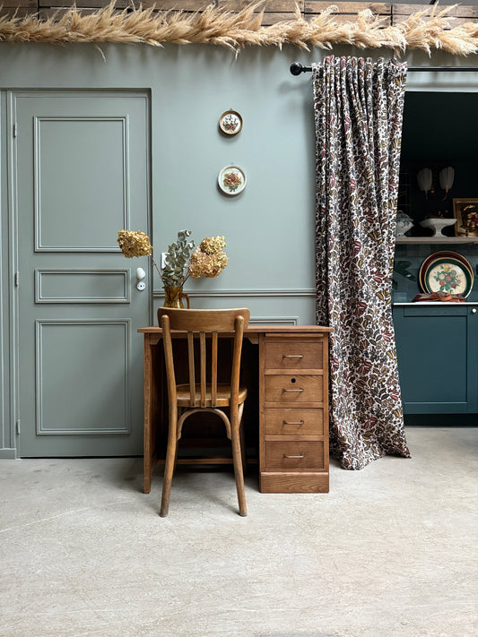 Bureau ancien demi-ministre