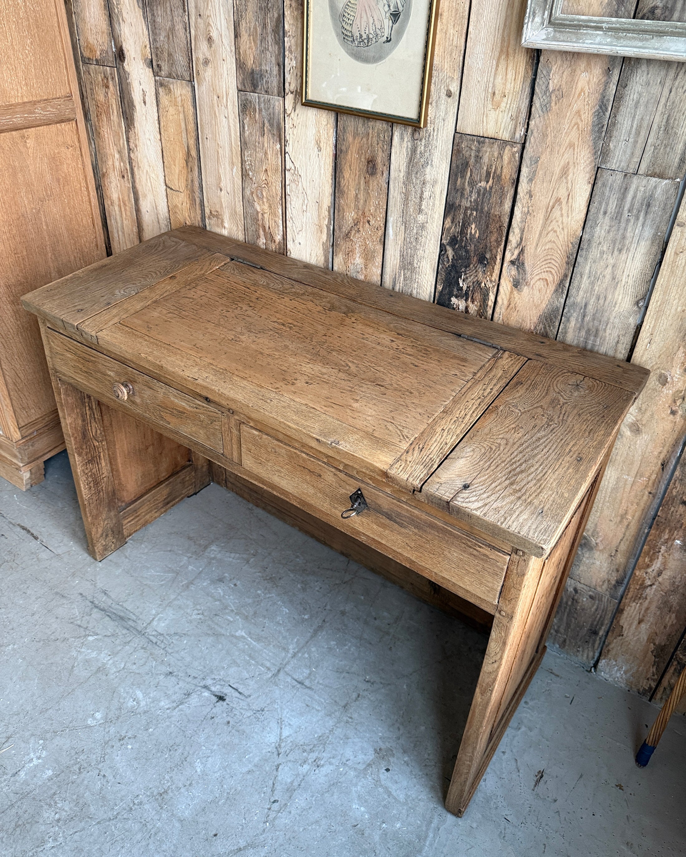 Bureau ancien double