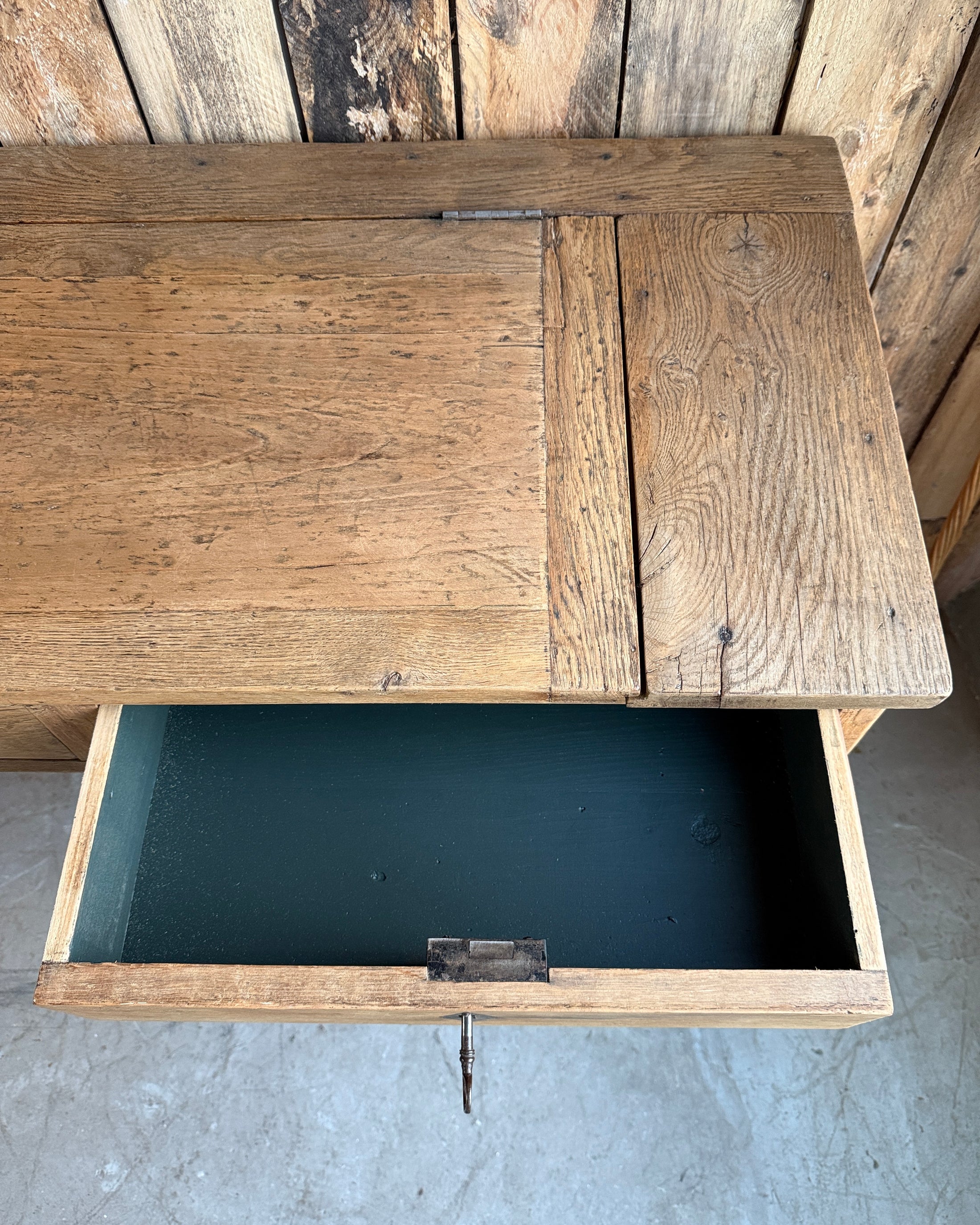 Bureau ancien double