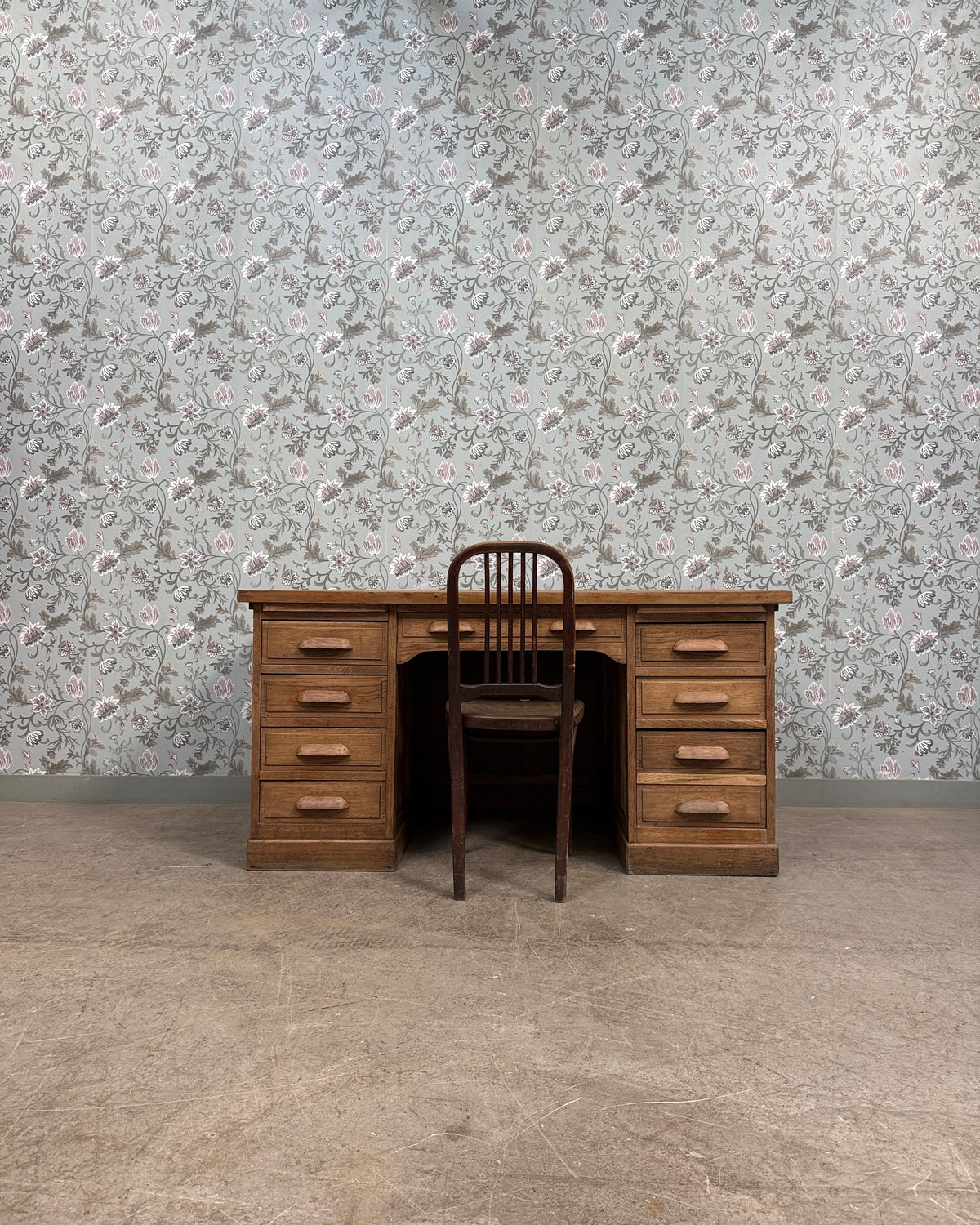 Bureau de ministre en chêne