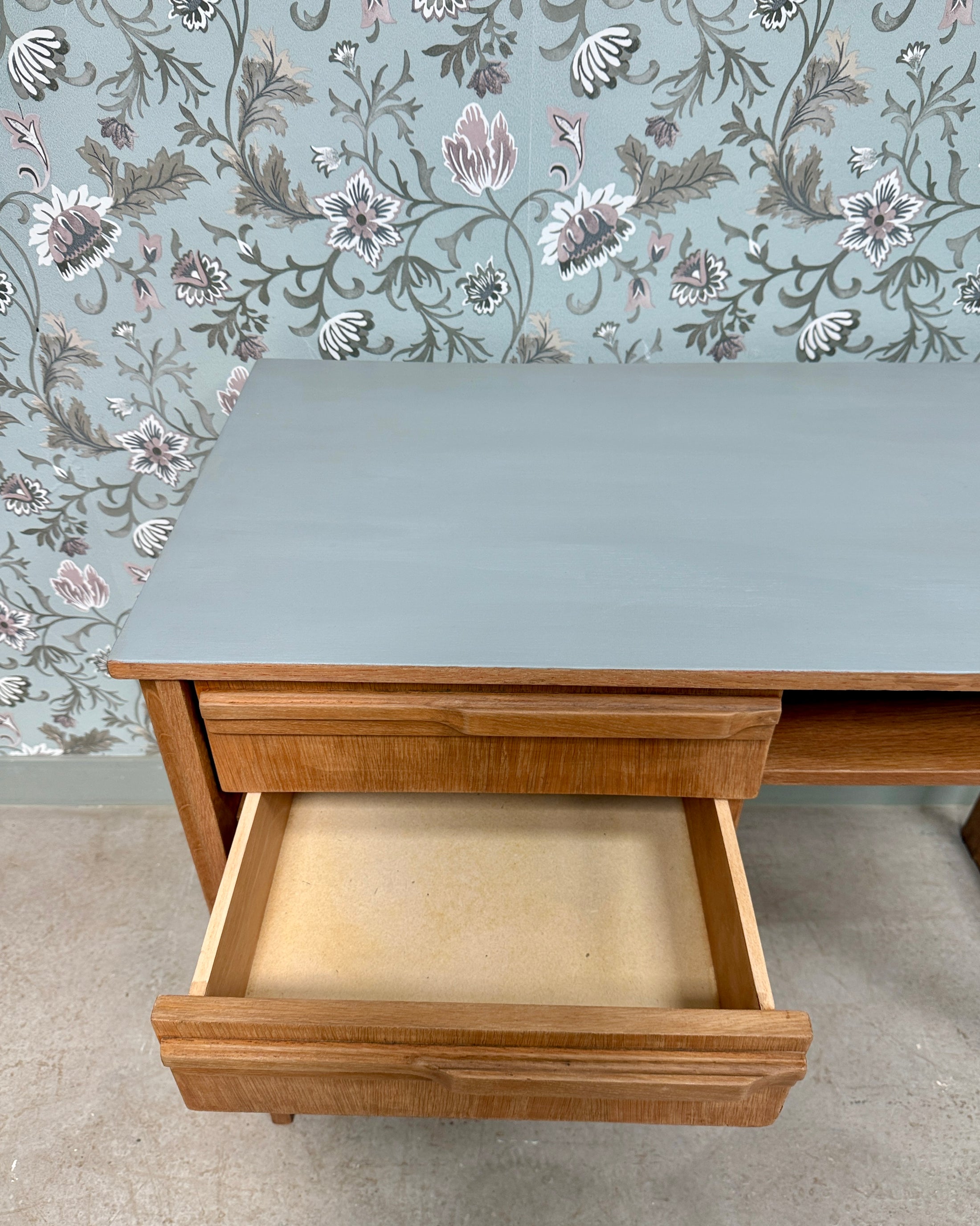 Bureau en chêne 70s