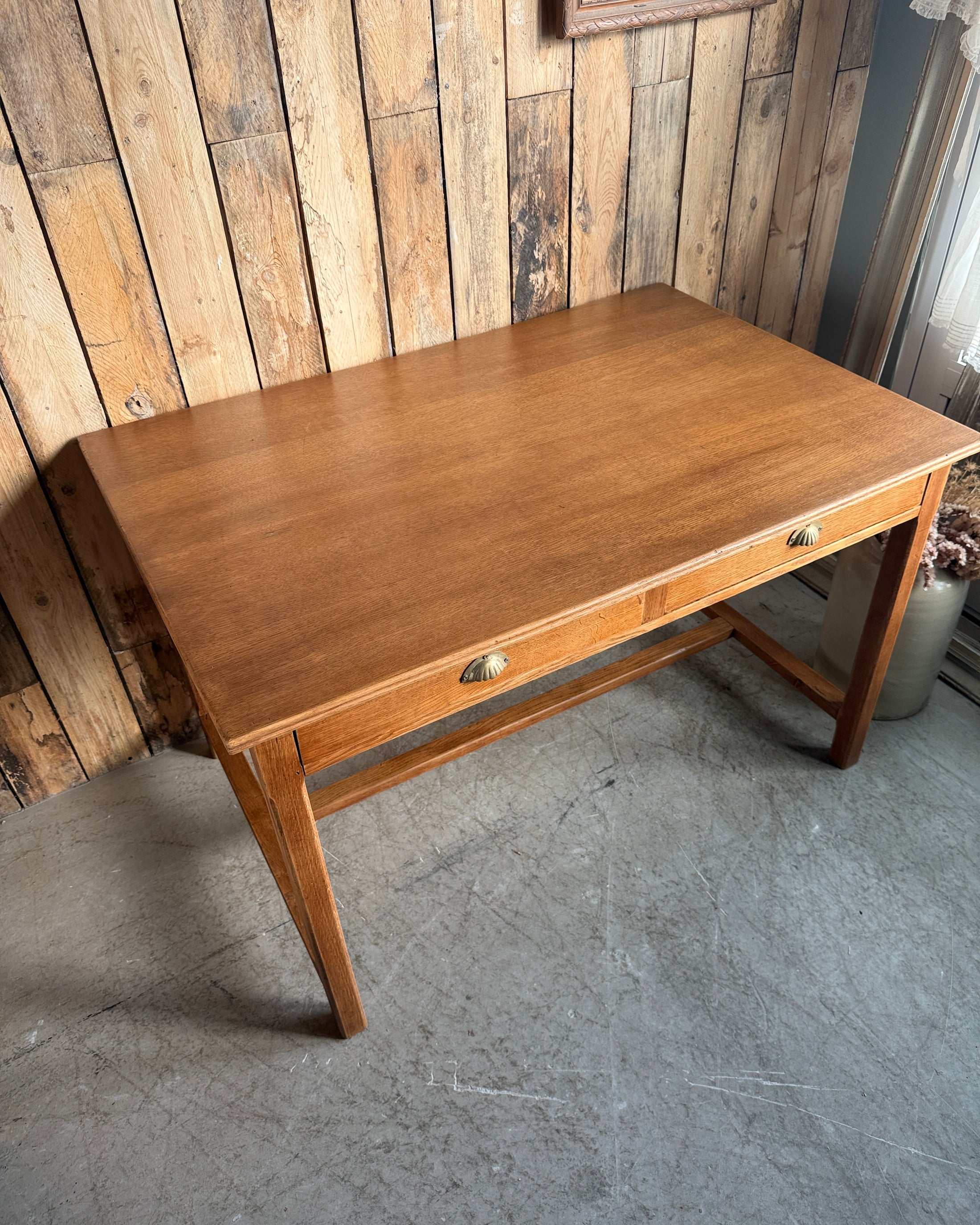 Bureau vintage en chêne années 50