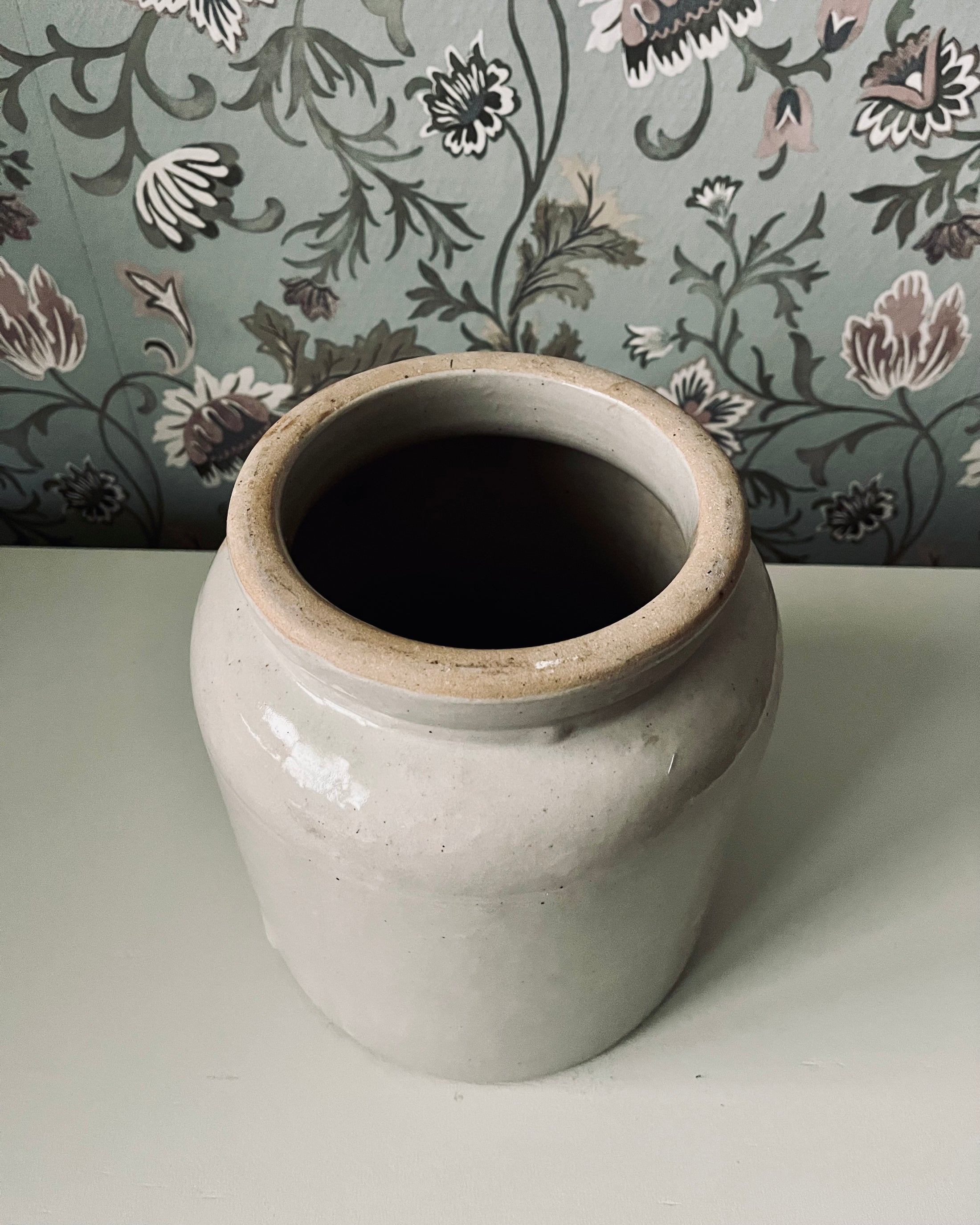 Vase en grès émaillé gris