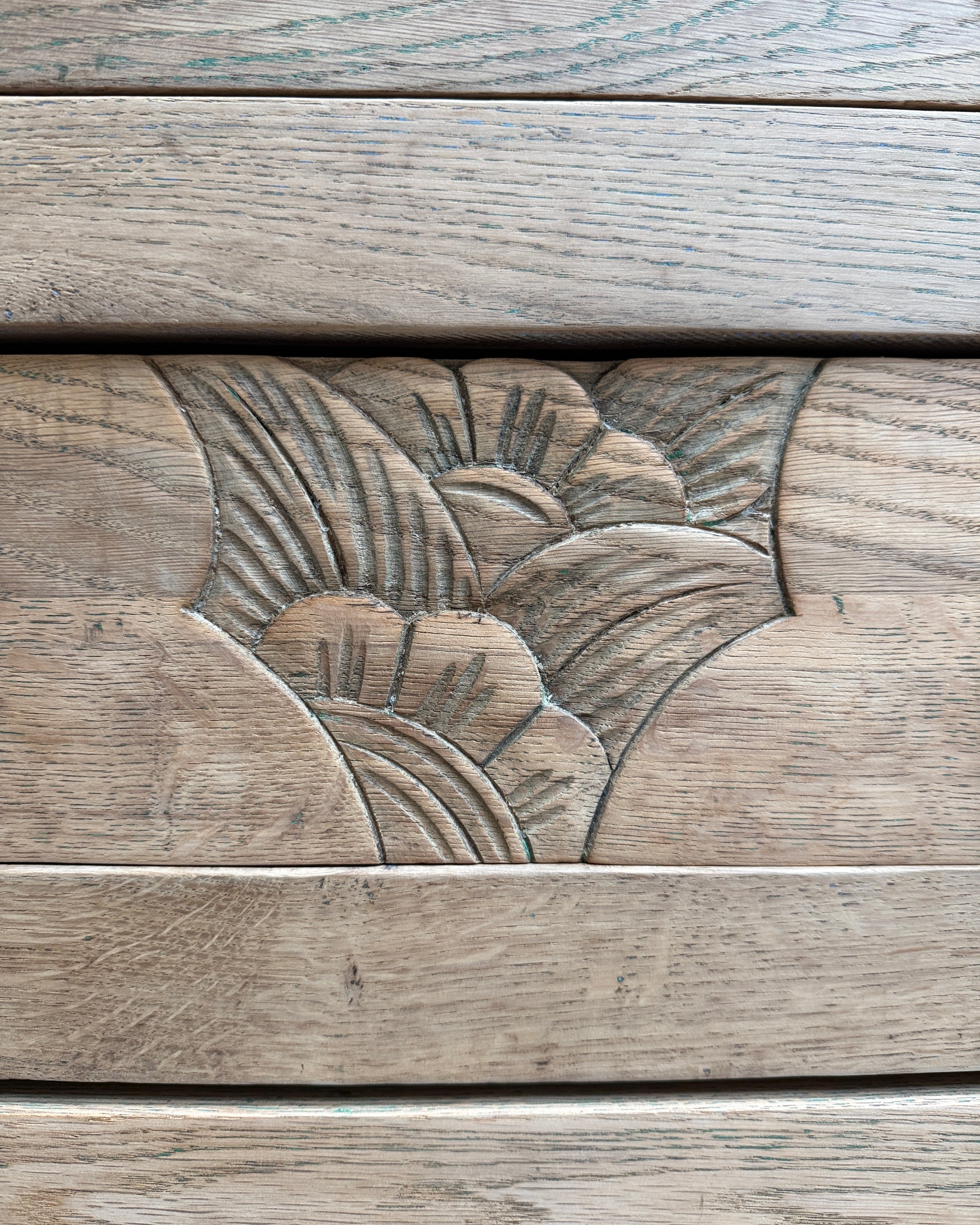 Commode Art Déco en chêne