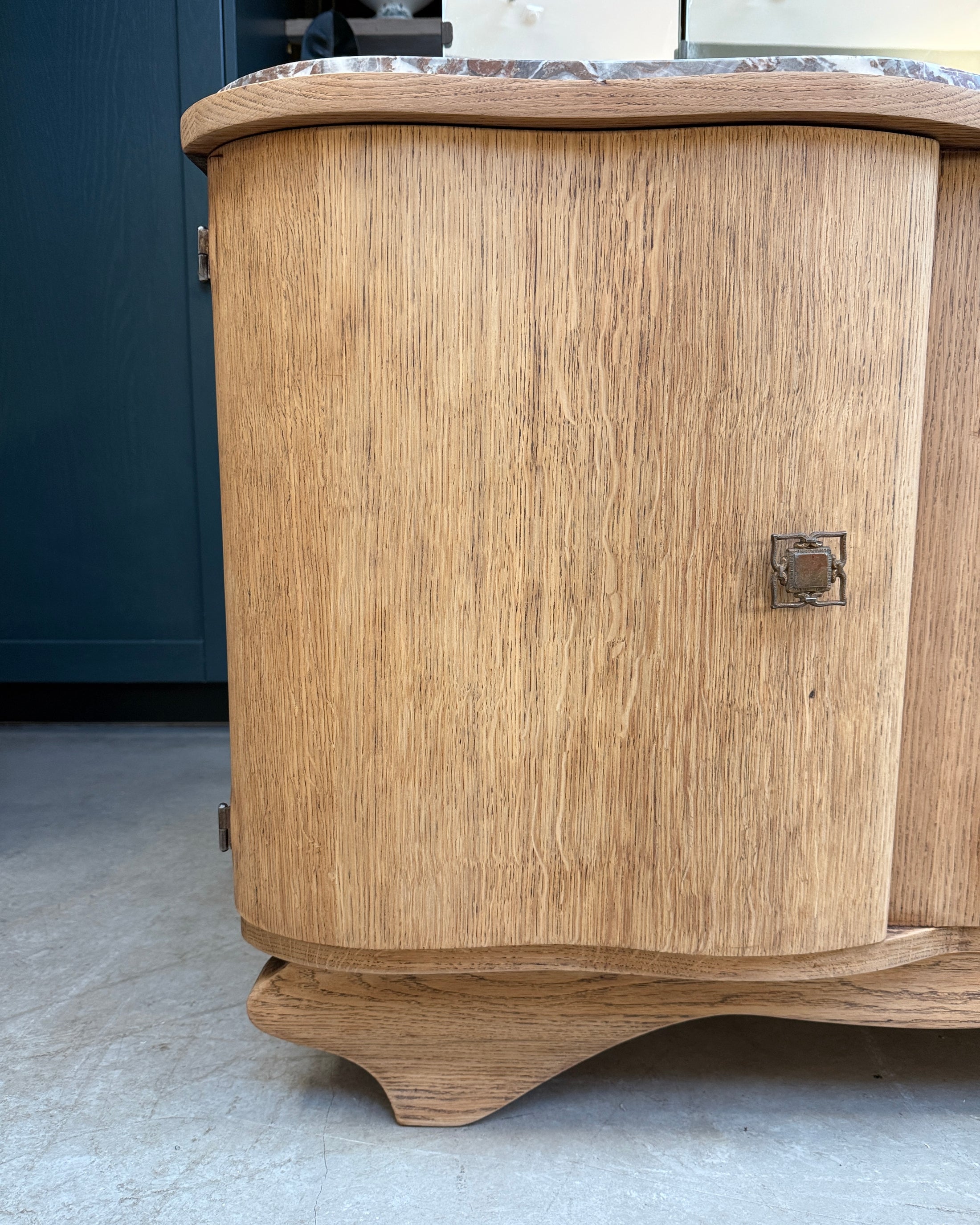 Commode coiffeuse Art Déco en chêne et marbre