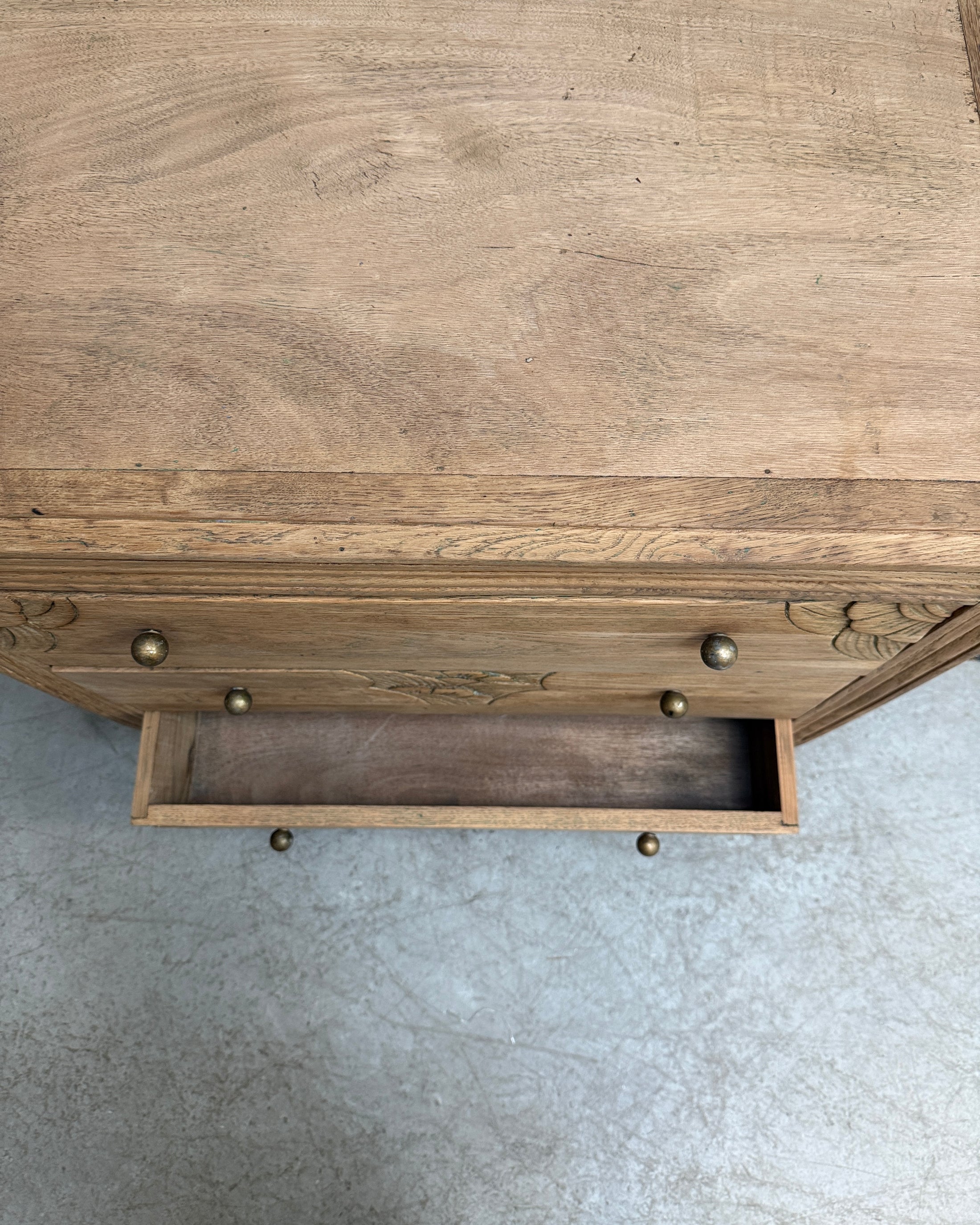 Commode Art Déco en chêne