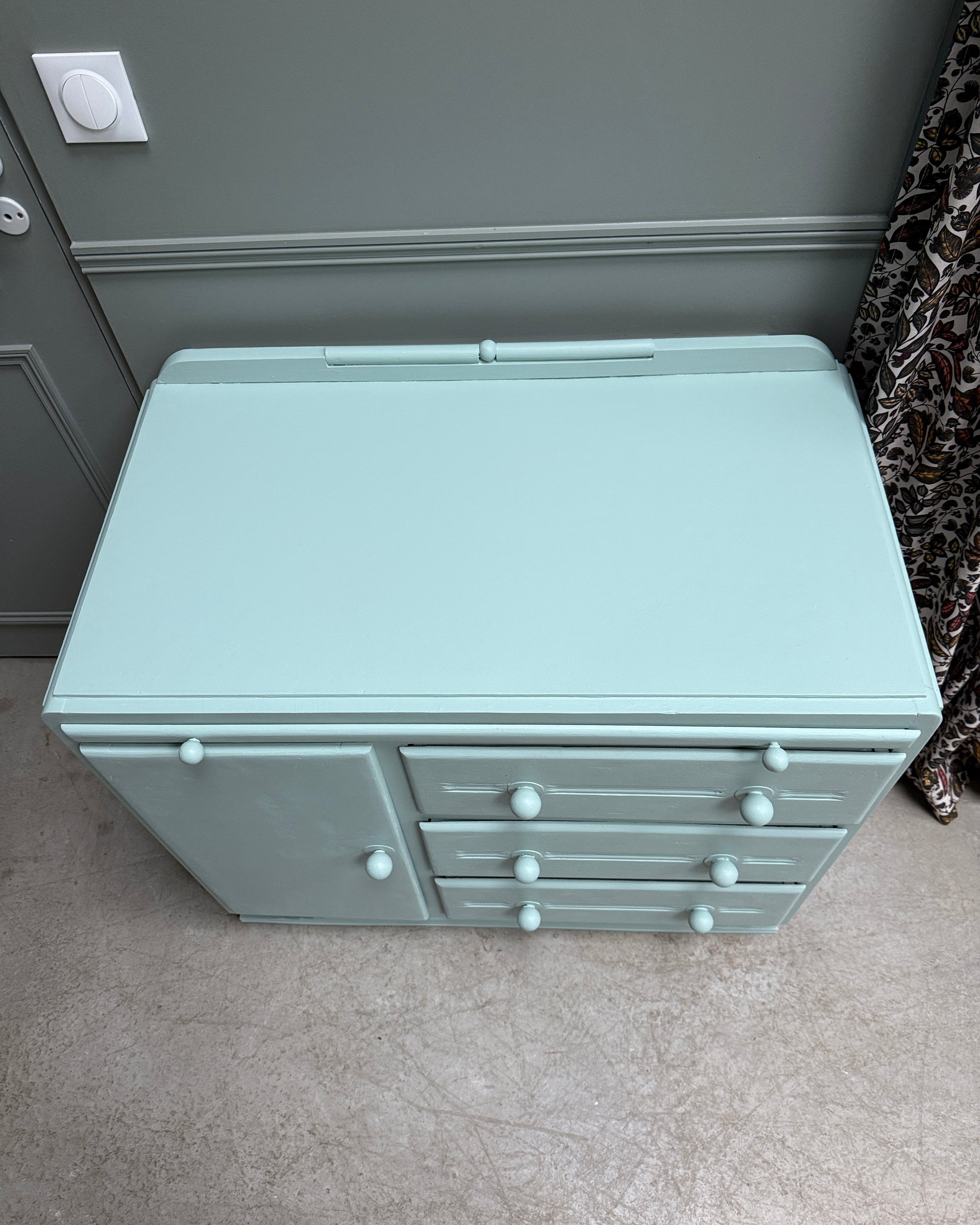 Commode Art Déco peinte