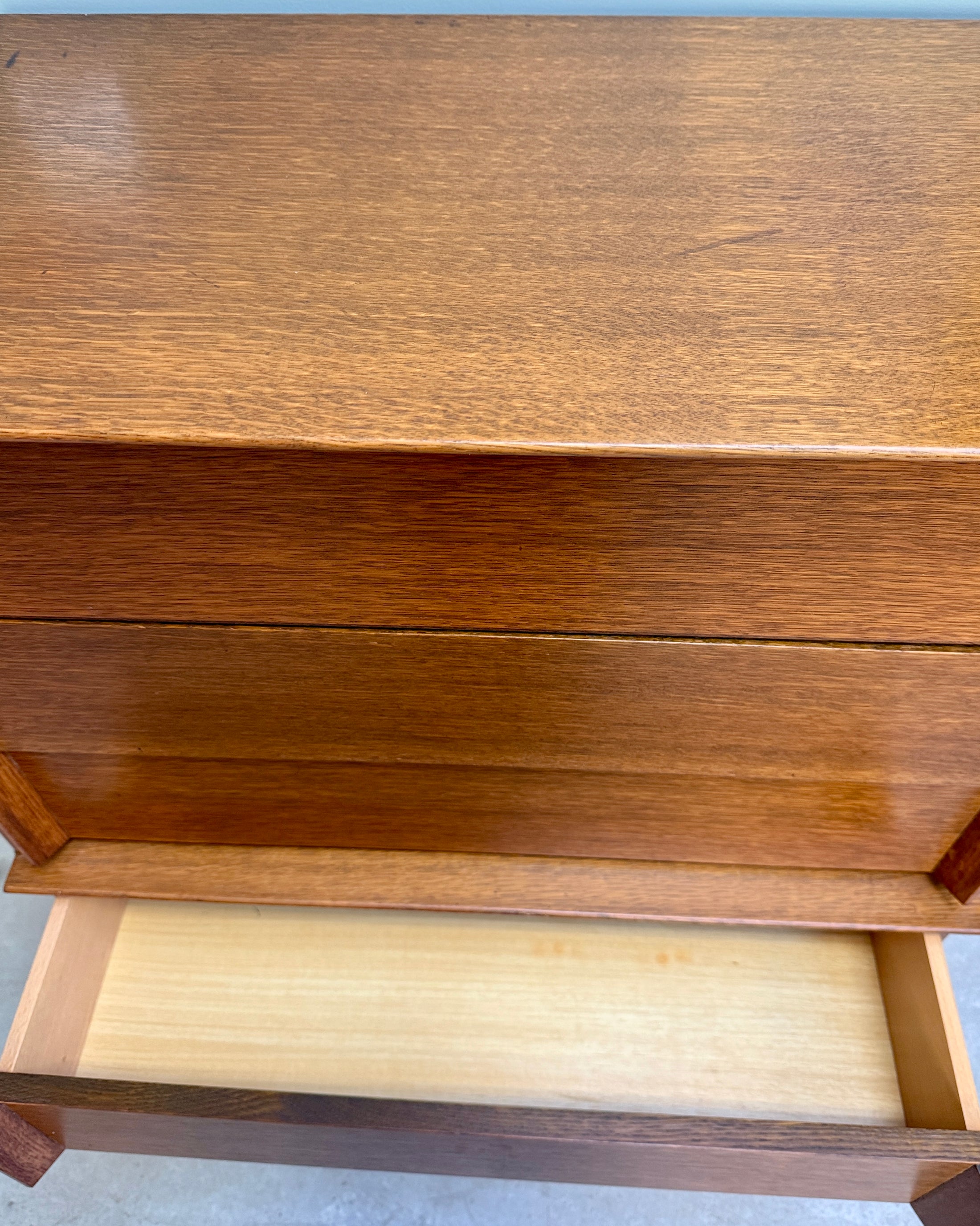 Commode Oscar by Didier Rozaffy