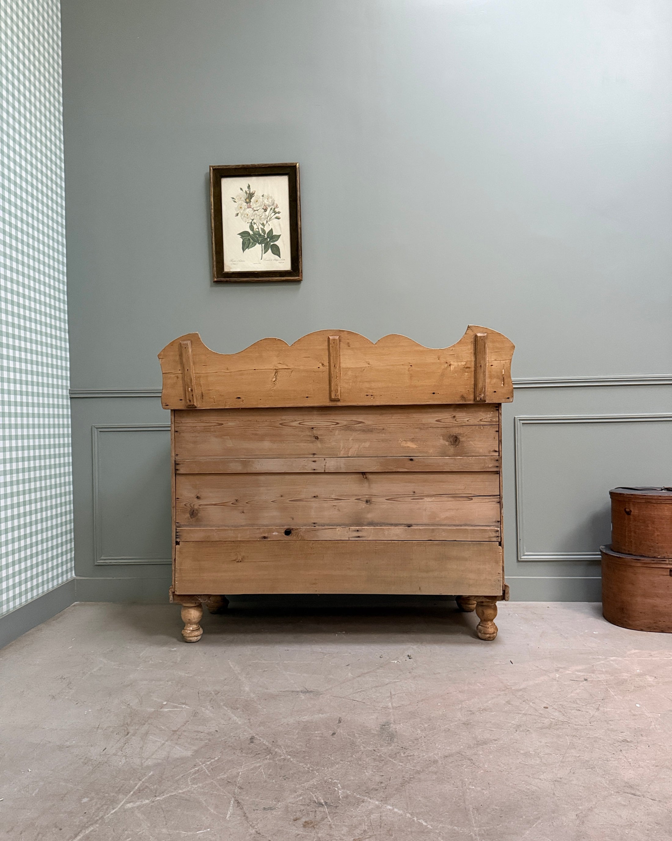 Grande commode anglaise en pin
