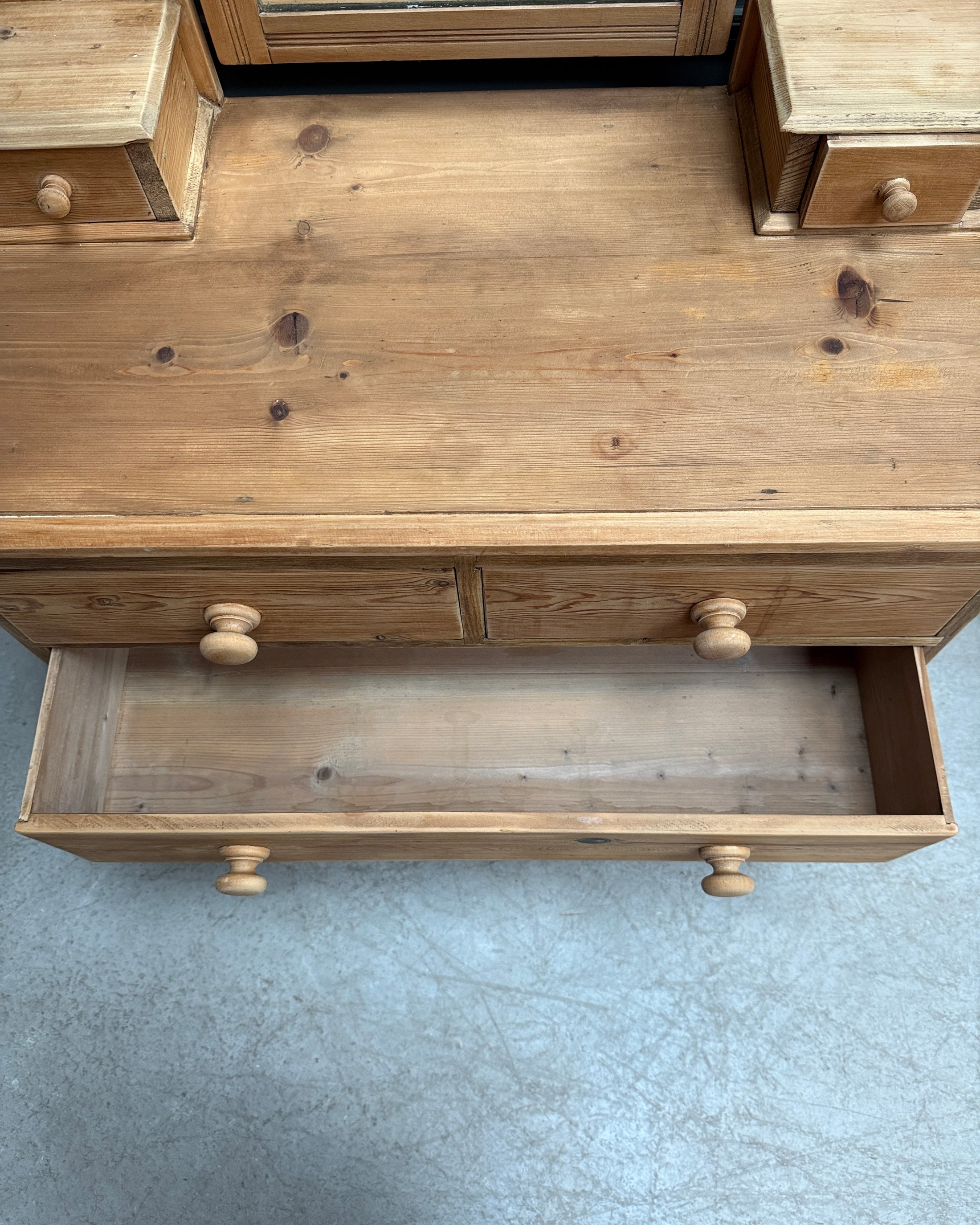 Commode anglaise coiffeuse