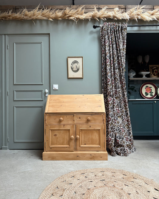 Commode anglaise scriban en pin