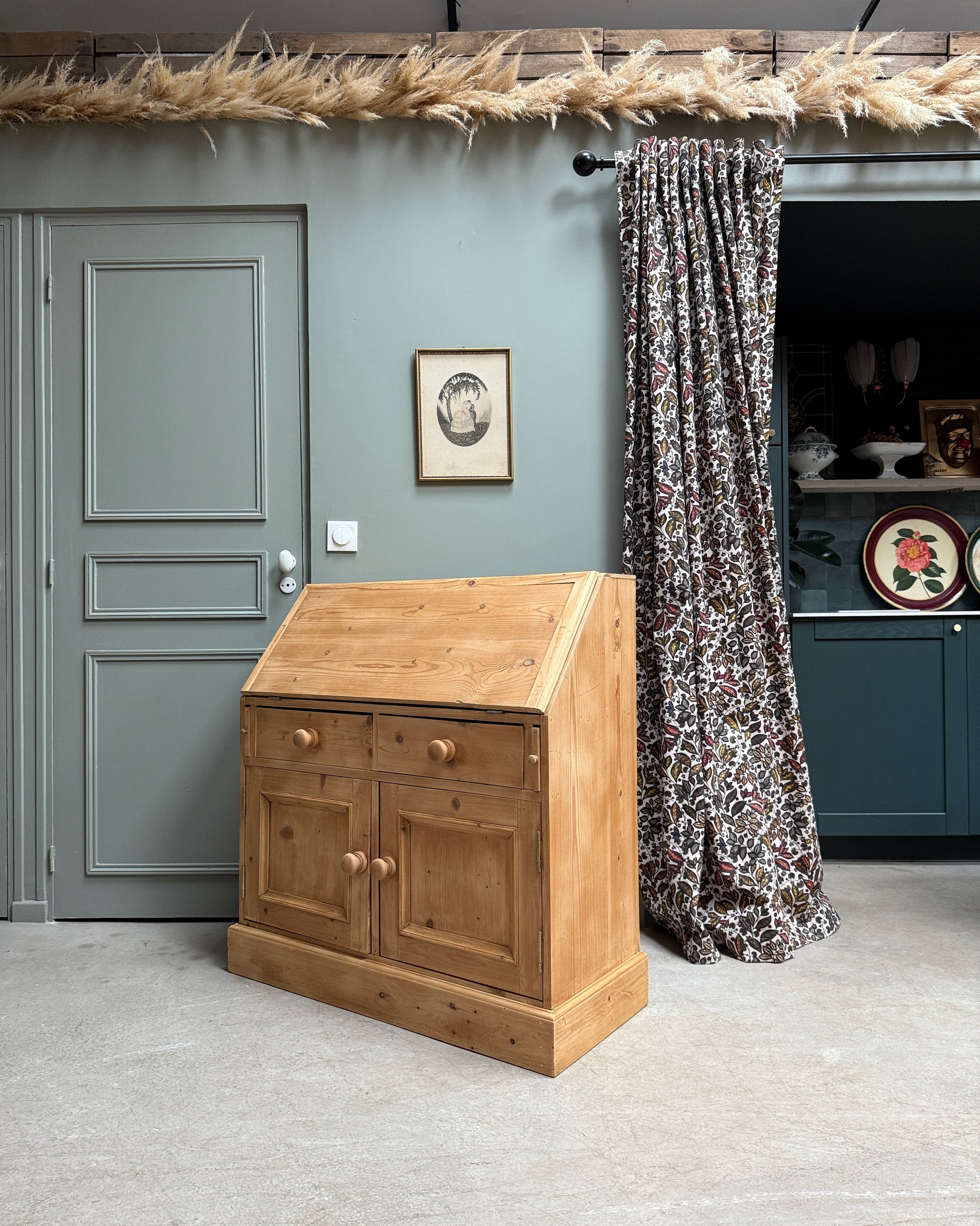 Commode anglaise scriban en pin