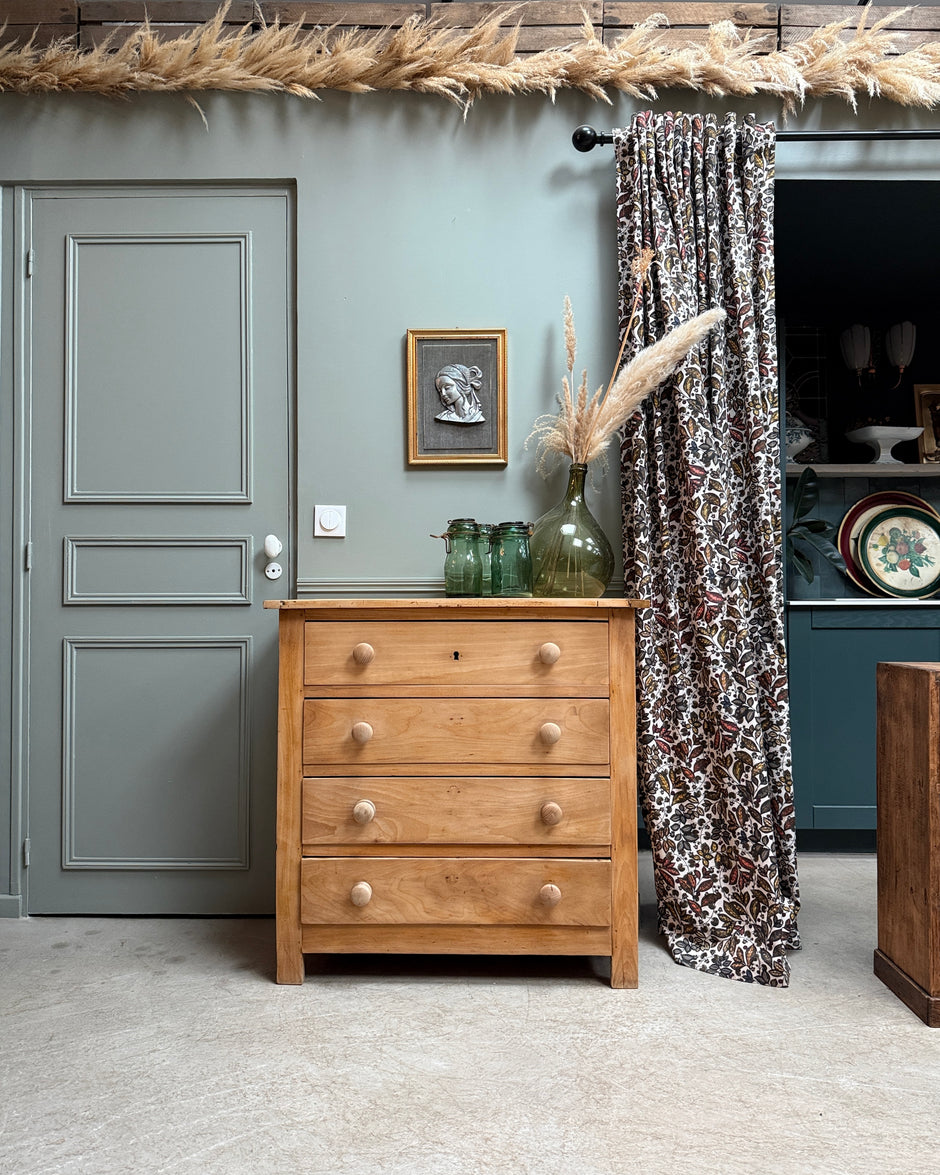 Commode vintage rénovée