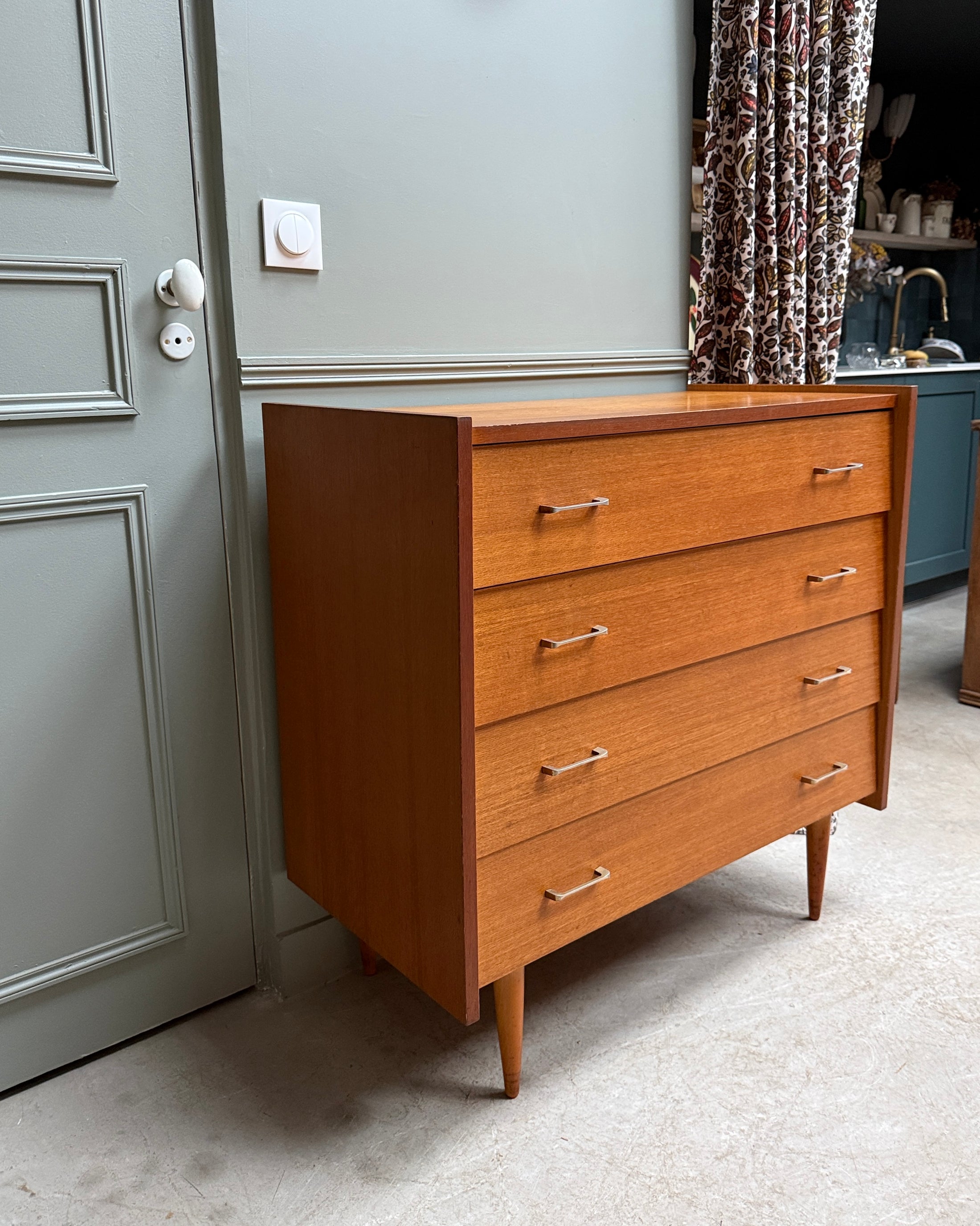 Commode vintage en chêne