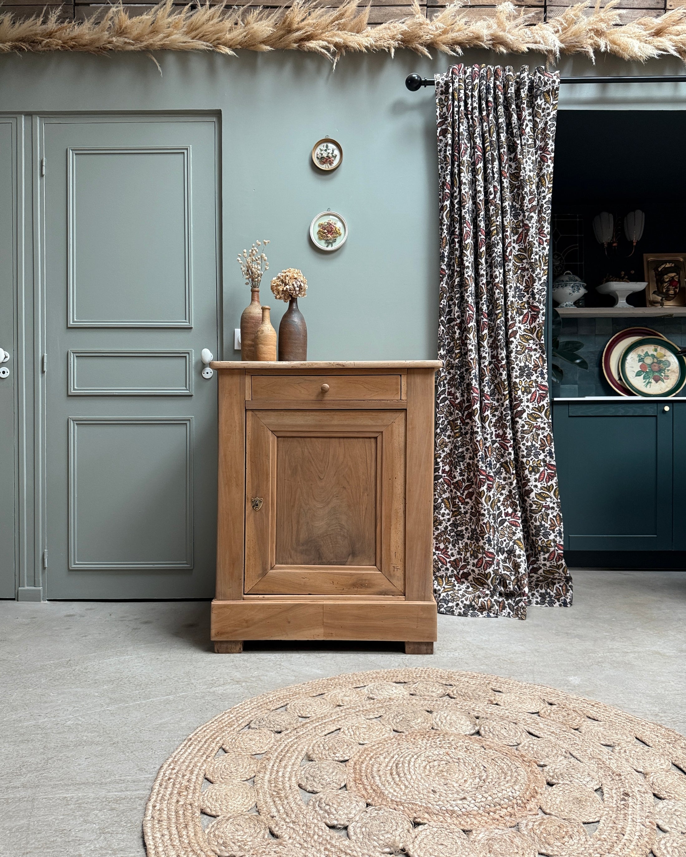 Grand confiturier en noyer