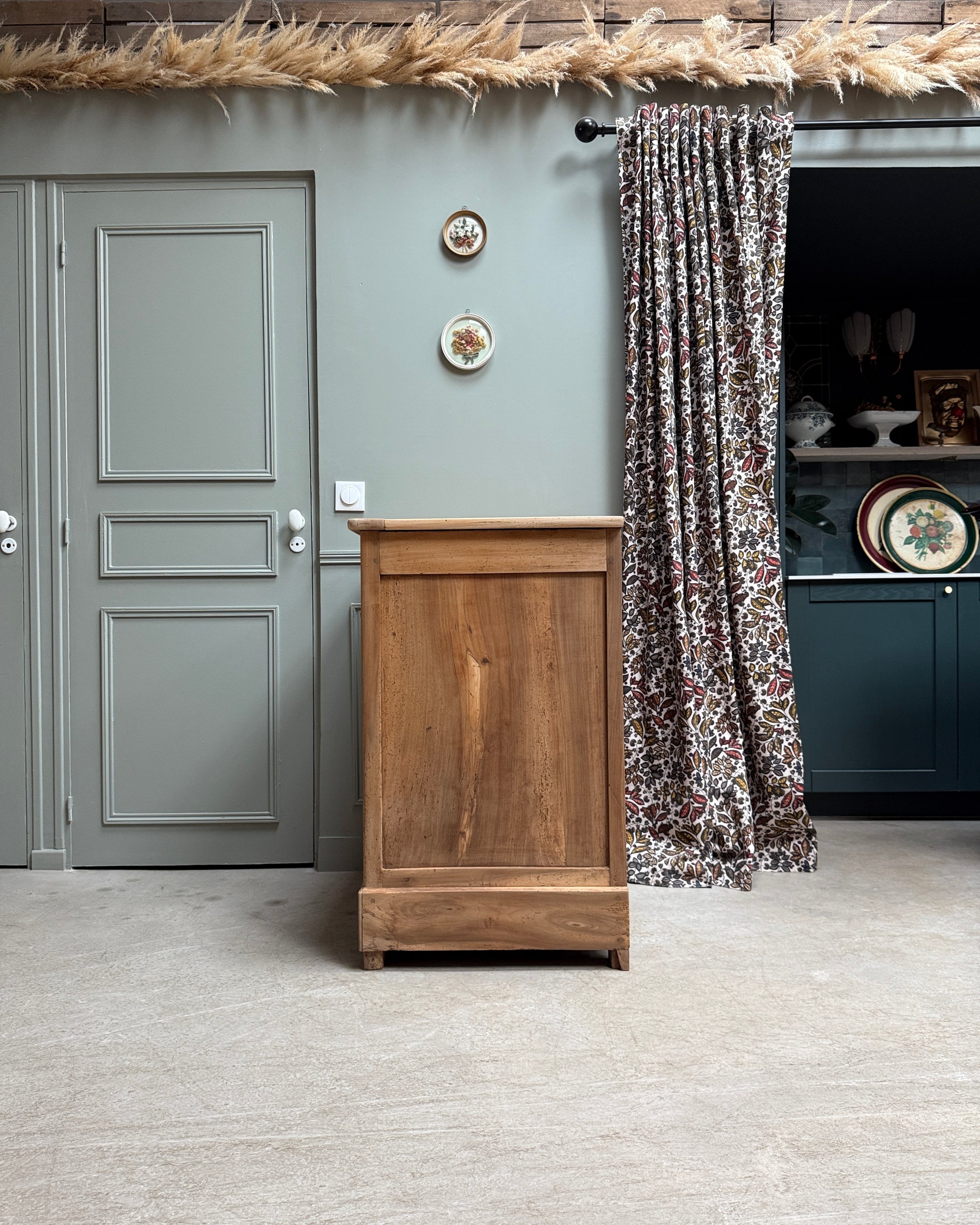 Grand confiturier en noyer