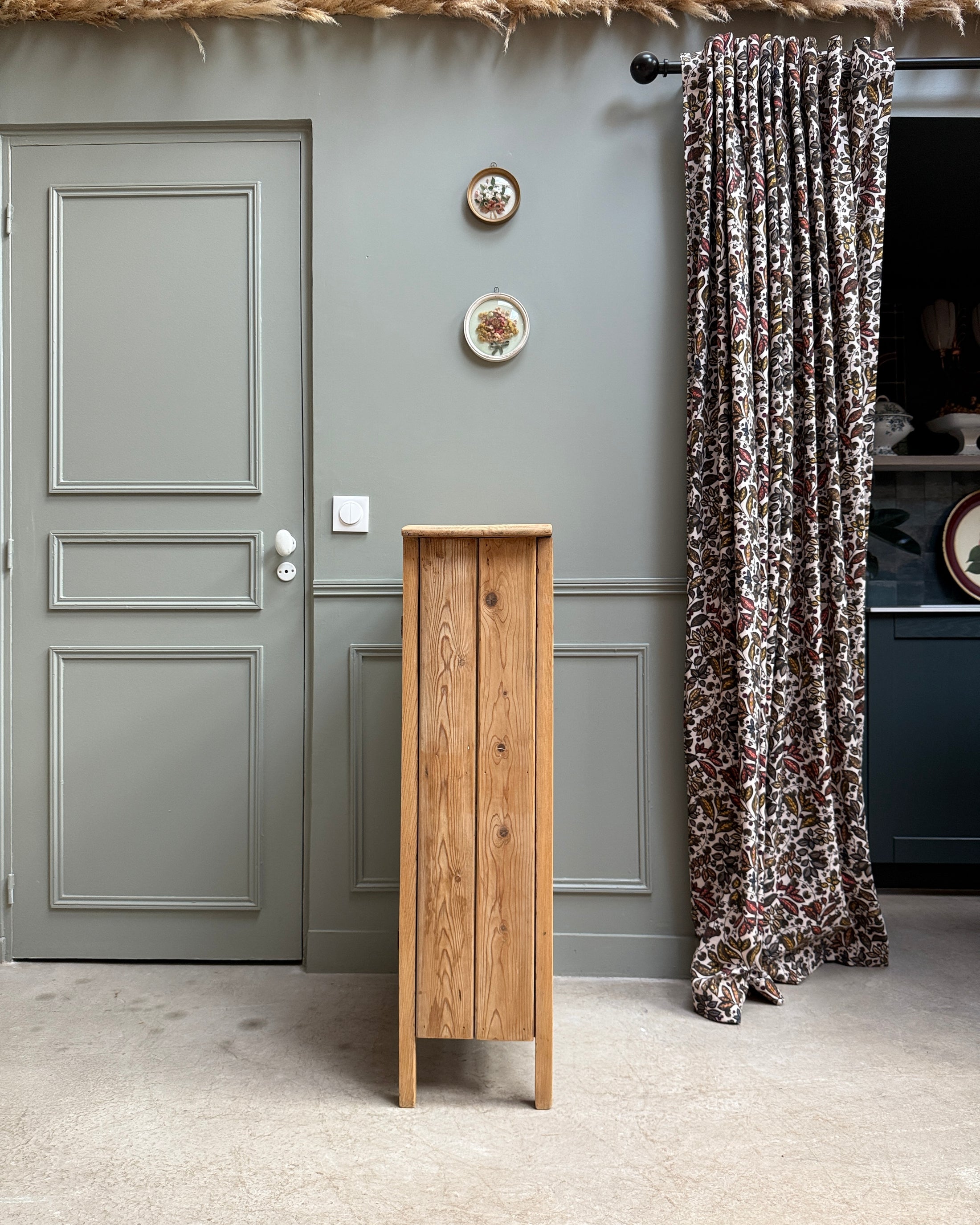 Confiturier vintage vitré en pin