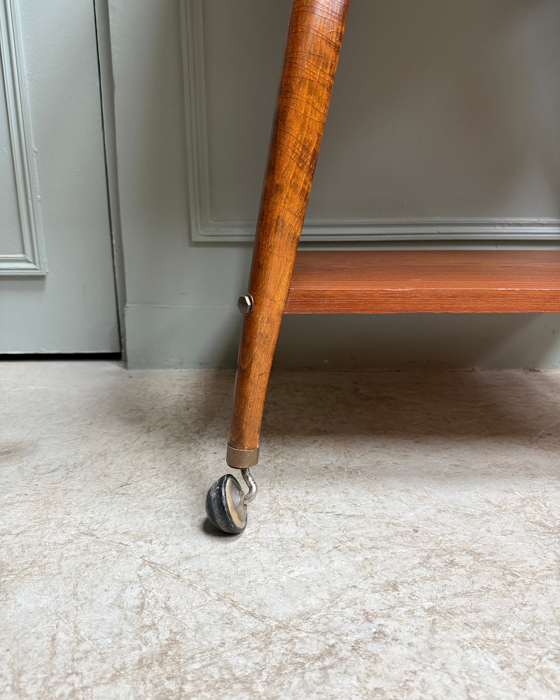 Desserte vintage scandinave en teck