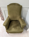 Charger l'image dans la visionneuse de la galerie, Fauteuil crapaud en velours vert
