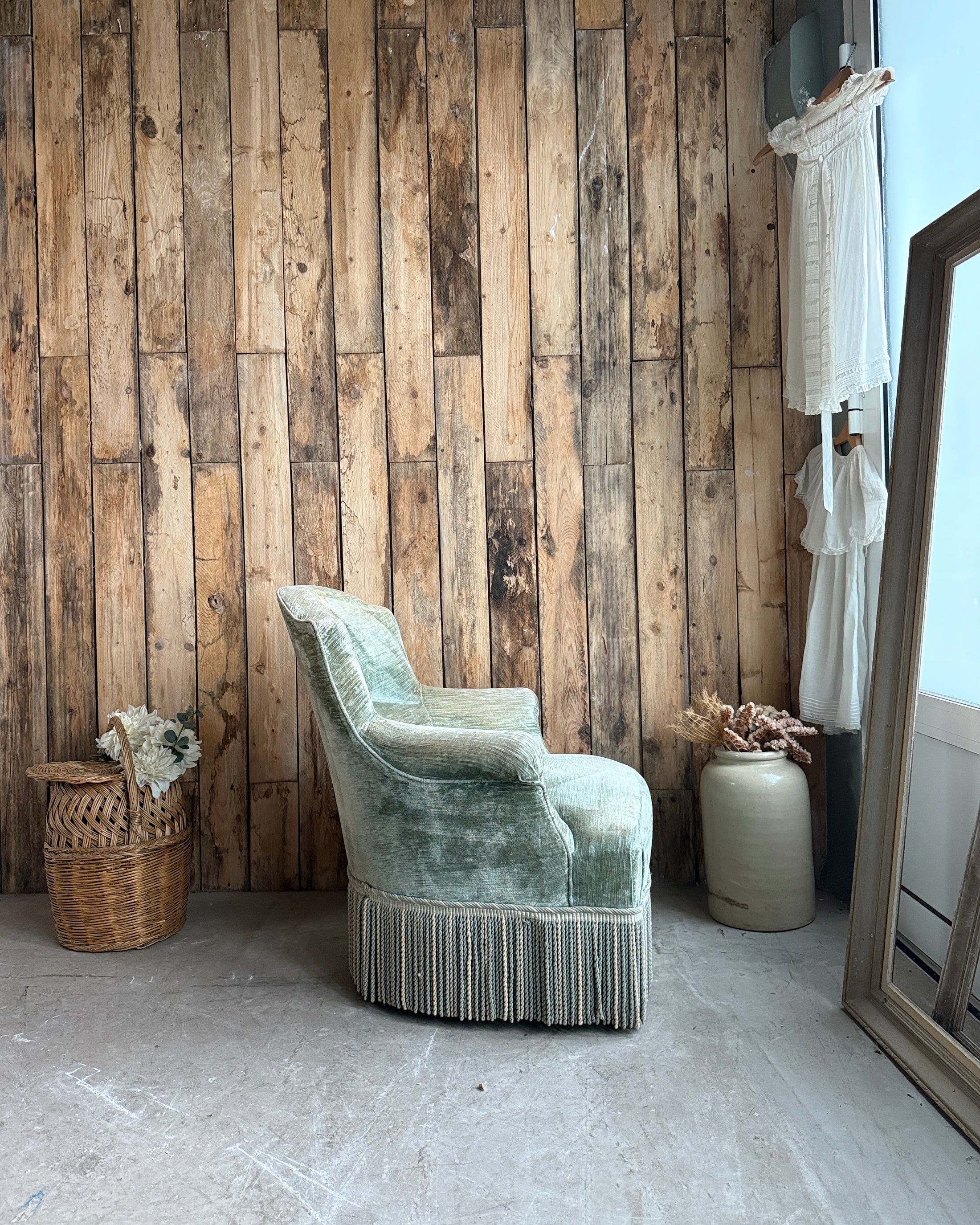 Fauteuil crapaud en velours vert