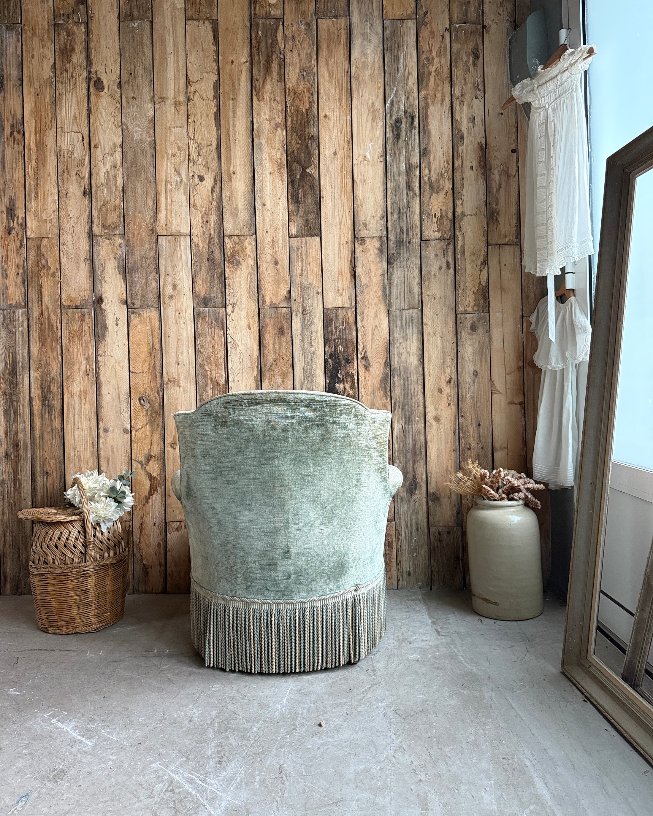 Fauteuil crapaud en velours vert