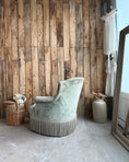 Charger l'image dans la visionneuse de la galerie, Fauteuil crapaud en velours vert
