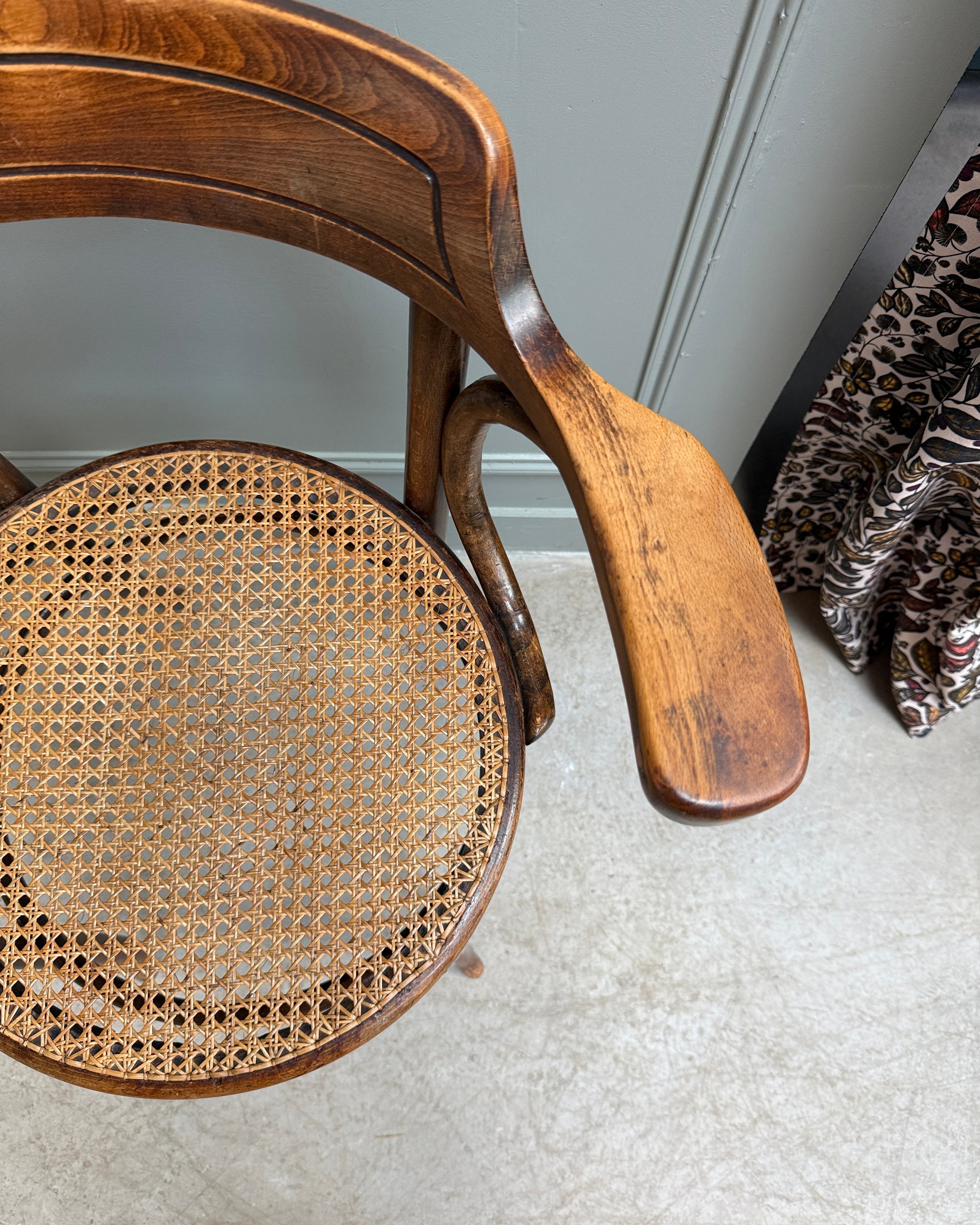 Fauteuil style Thonet