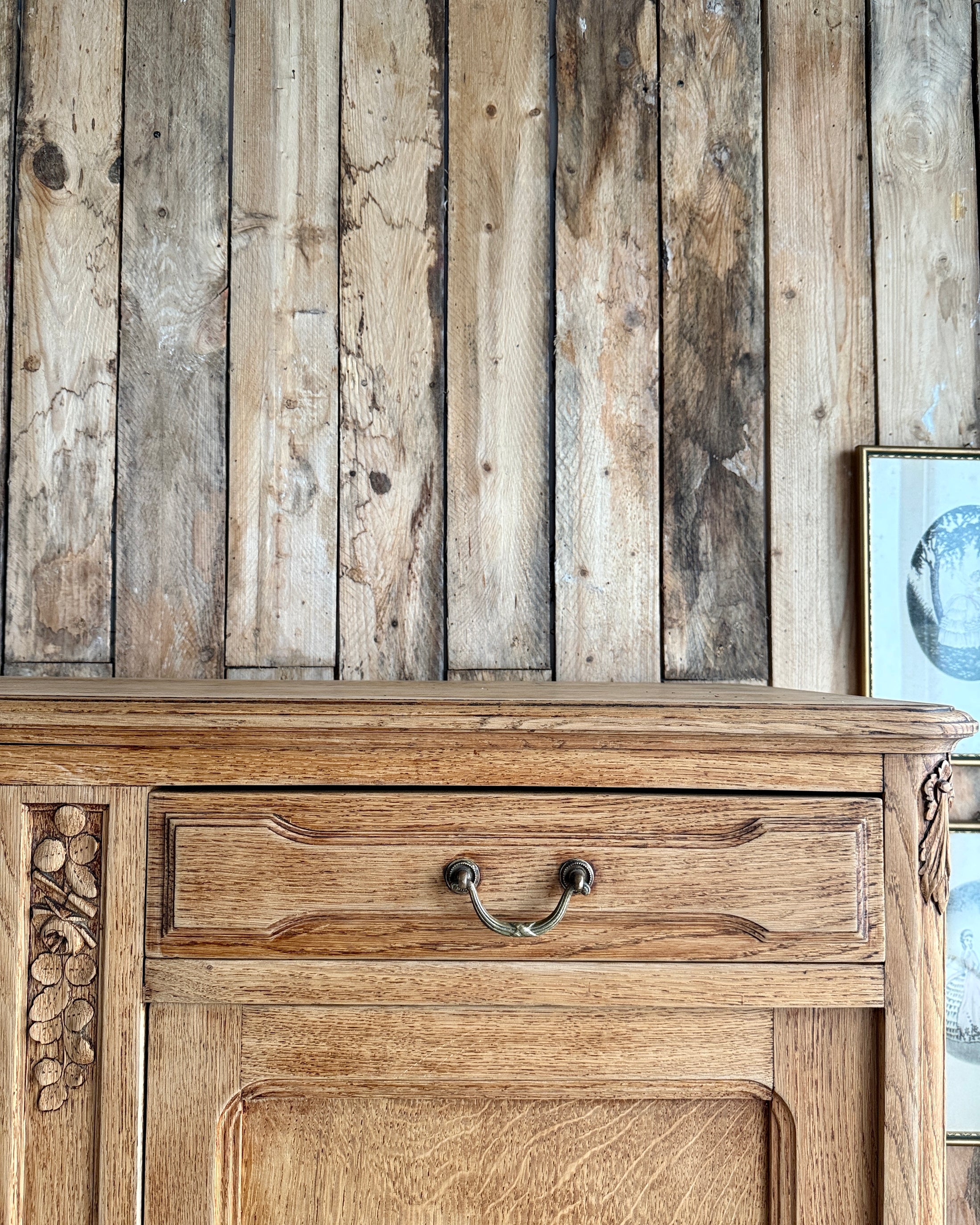 Grand buffet haut en chêne