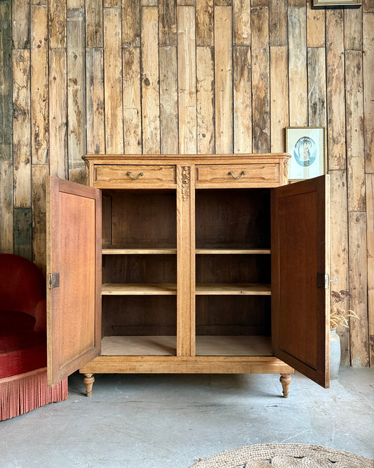 Grand buffet haut en chêne