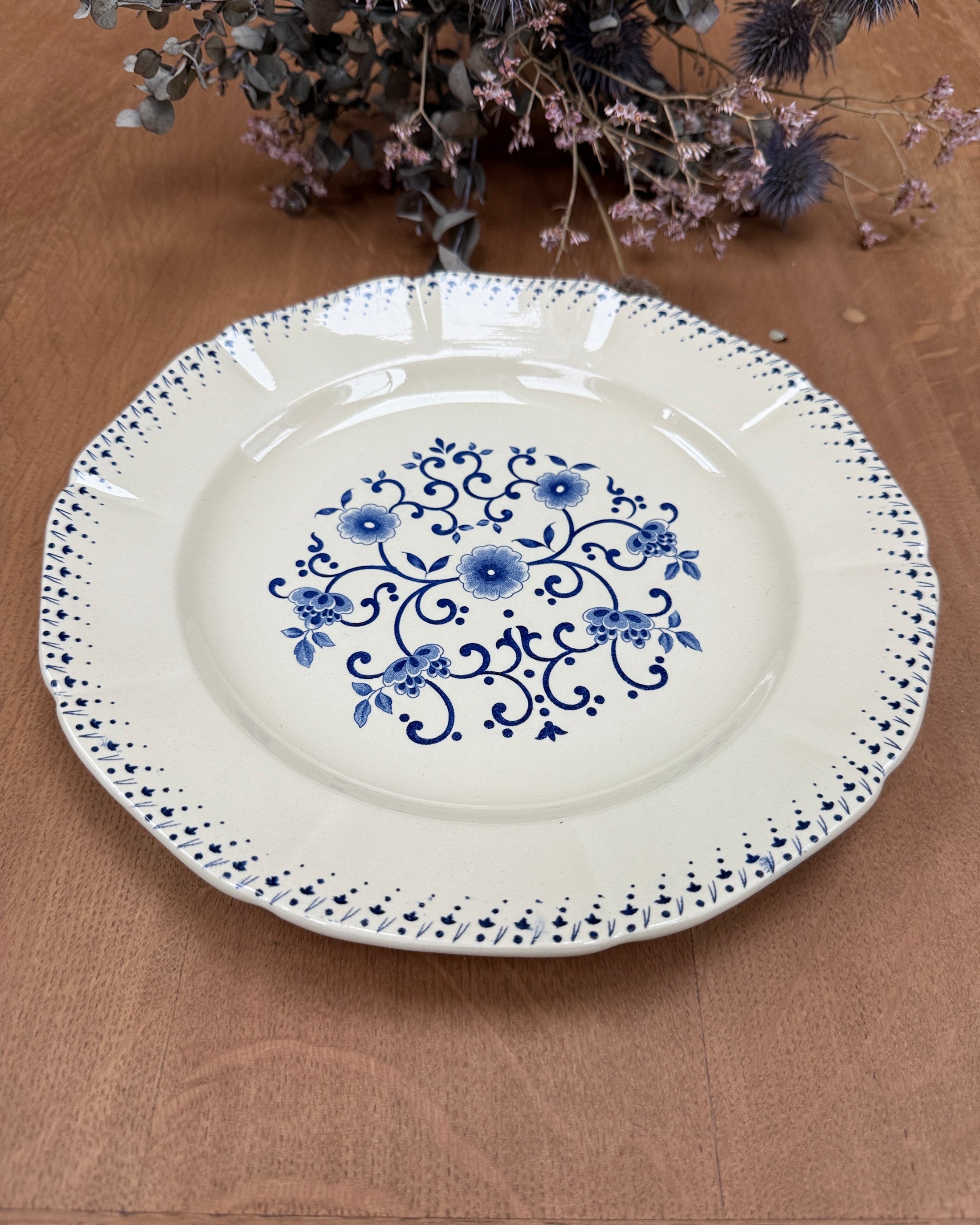 Grand plat terre de fer Boch Frères