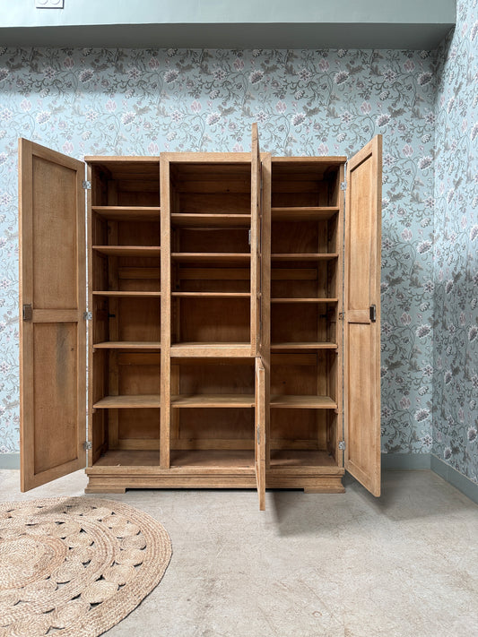 Grande armoire Art Déco en chêne